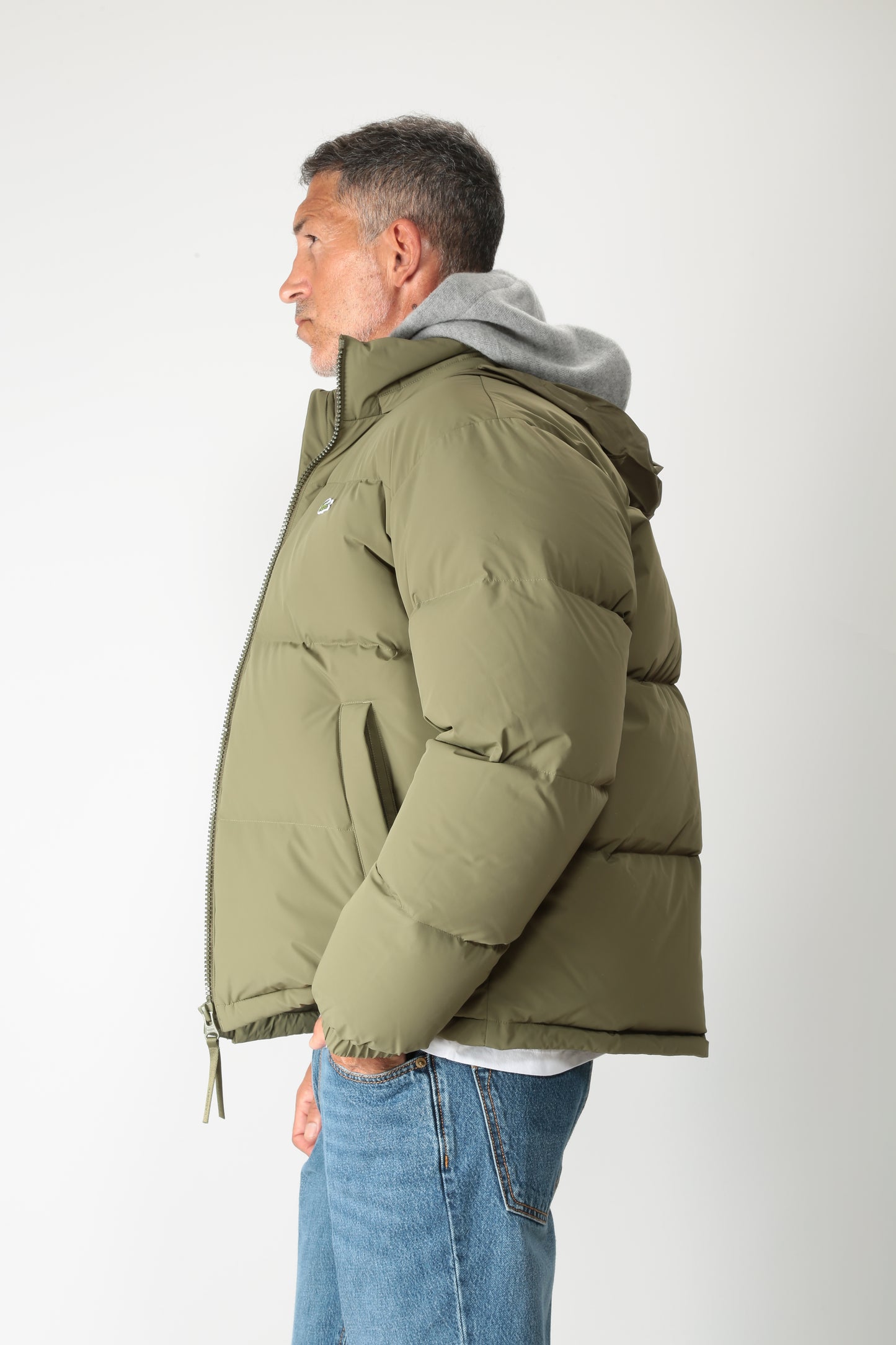 https://admin.shopify.com/store/gulieshop/products/15663953117533#:~:text=https%3A//www.gulieshop.it%20%E2%80%BA%20products%20%E2%80%BA%20lacoste%2Dpiumino%2Dcorto%2Dimbottito%2Dbh5154%2D4