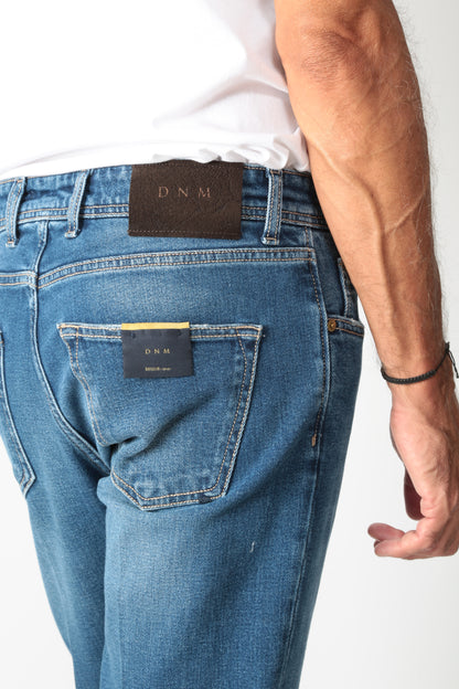 https://admin.shopify.com/store/gulieshop/products/15663961506141#:~:text=https%3A//www.gulieshop.it%20%E2%80%BA%20products%20%E2%80%BA%20briglia%2Djeans%2Dslim%2Dfit%2Dsteve%2D400150
