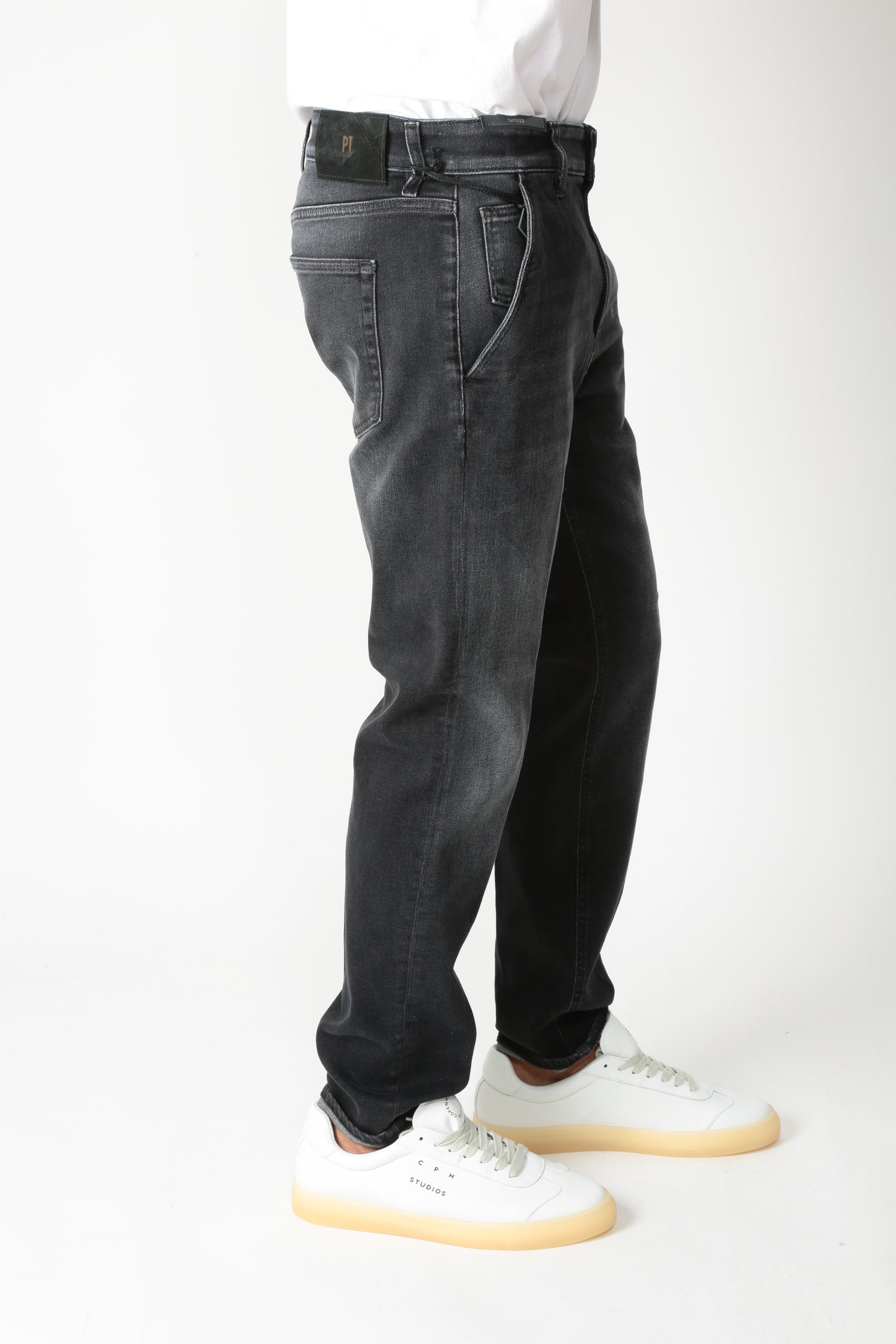https://www.gulieshop.it › products › pt-torino-jeans-elasticizzato-indie-c5zp01z0ca4730
