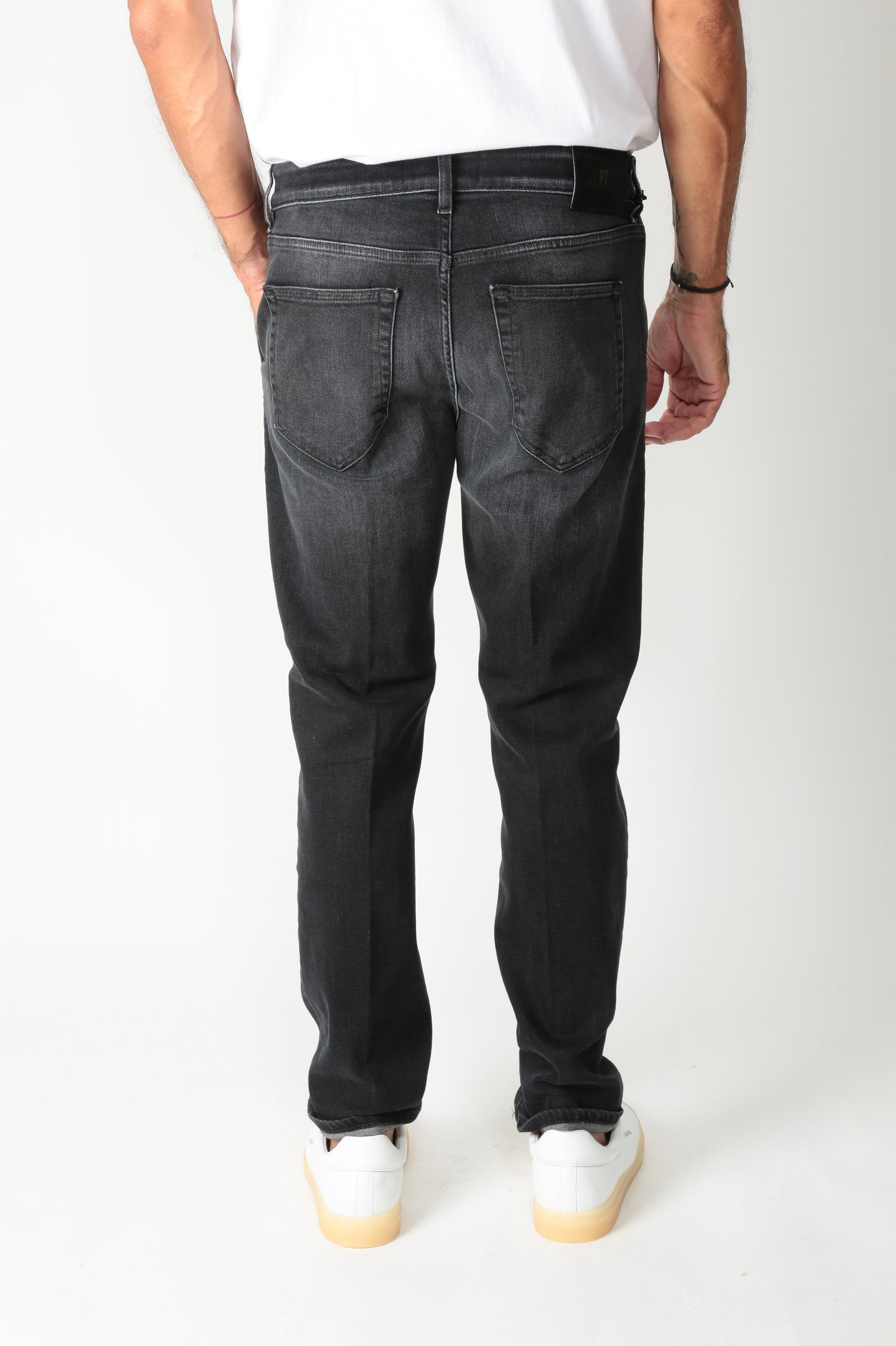 https://www.gulieshop.it › products › pt-torino-jeans-elasticizzato-indie-c5zp01z0ca4730
