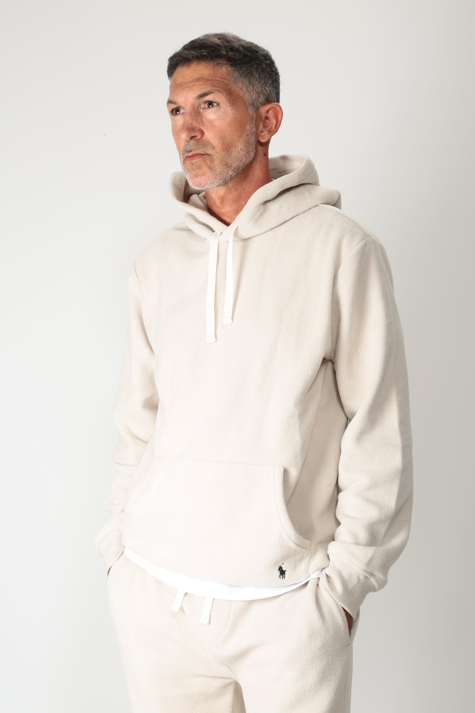 https://admin.shopify.com/store/gulieshop/products/15610621296989#:~:text=https%3A//www.gulieshop.it%20%E2%80%BA%20products%20%E2%80%BA%20polo%2Dralph%2Dlauren%2Dfelpa%2Din%2Dtessuto%2Driciclato%2Dhodie%2Dsleep%2Dtop%2D5