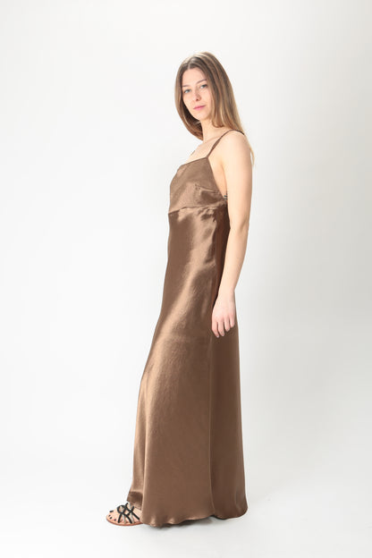 https://admin.shopify.com/store/gulieshop/products/9113071452509#:~:text=Invia-,MaxMara%20Leisure%20Abito%20sottoveste%20Baden,-Contenuto%20multimediale%201