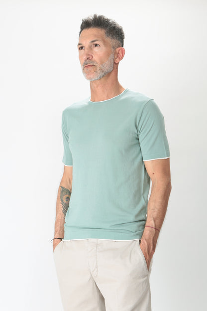 https://admin.shopify.com/store/gulieshop/products/9109518188893#:~:text=Invia-,Lubiam%20Maglia%20in%20filo%2049148/5%206405,-Contenuto%20multimediale%201