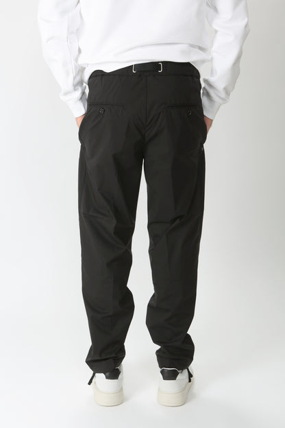https://admin.shopify.com/store/gulieshop/products/9109378335069#:~:text=Invia-,White%20Sand%20Pantalone%20in%20cotone%20leggero%20SU68%20David%2024SU68311,-Contenuto%20multimediale%201