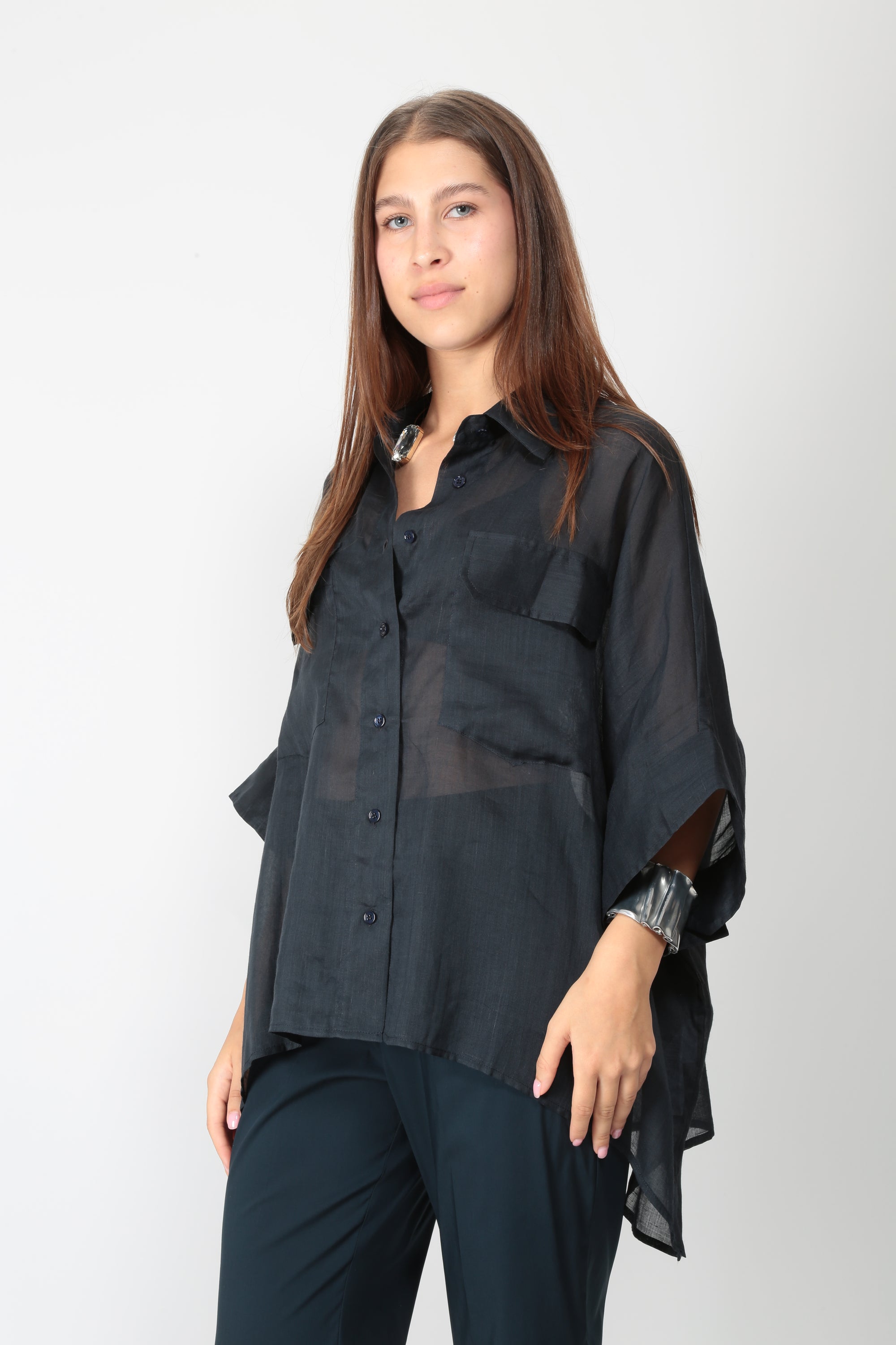 https://admin.shopify.com/store/gulieshop/products/16279613079901
