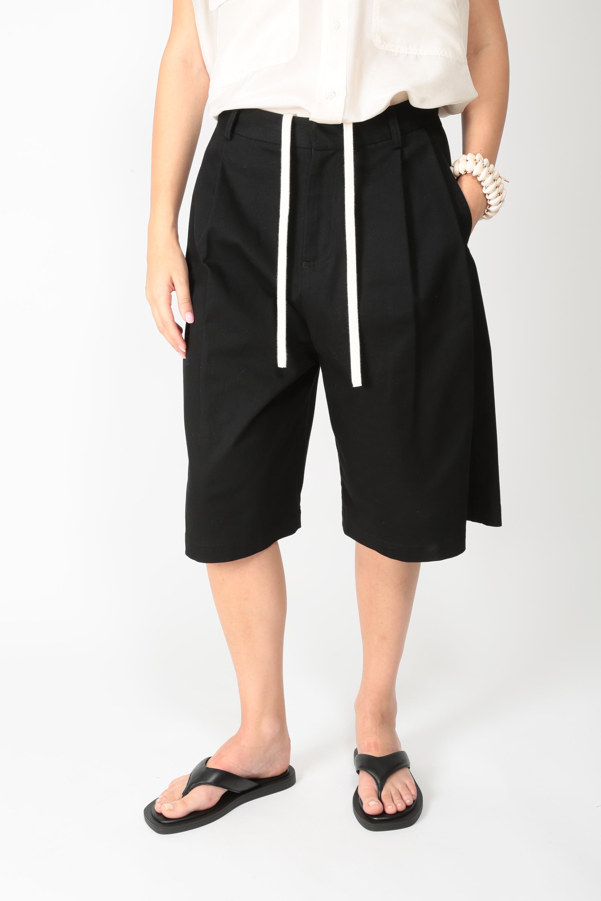 https://admin.shopify.com/store/gulieshop/products/16283321565533