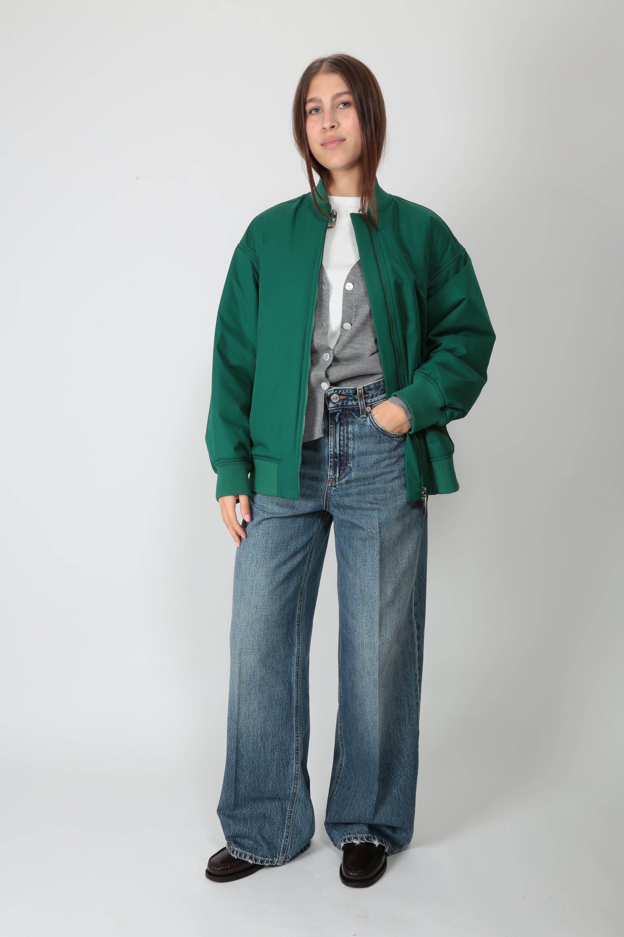 https://admin.shopify.com/store/gulieshop/products/16312906842461#:~:text=https%3A//www.gulieshop.it%20%E2%80%BA%20products%20%E2%80%BA%20maxmara%2Dmm%2Dbomber%2Dimbottito%2Dmmlbalco