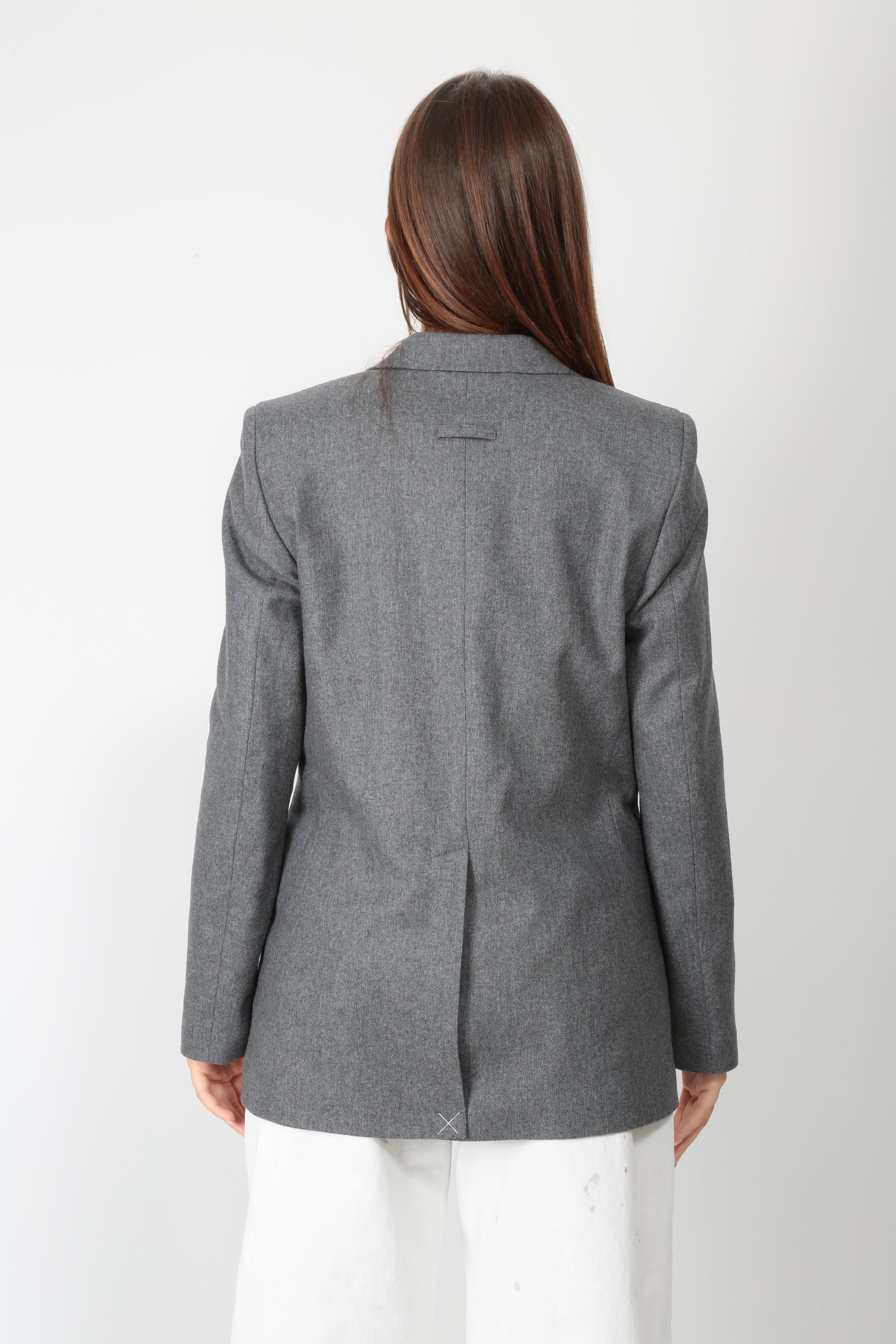 https://admin.shopify.com/store/gulieshop/products/16314026951005#:~:text=https%3A//www.gulieshop.it%20%E2%80%BA%20products%20%E2%80%BA%20department%2D5%2Dgiacca%2Ddoppiopetto%2Dari%2Ddc09653m2ts0136000