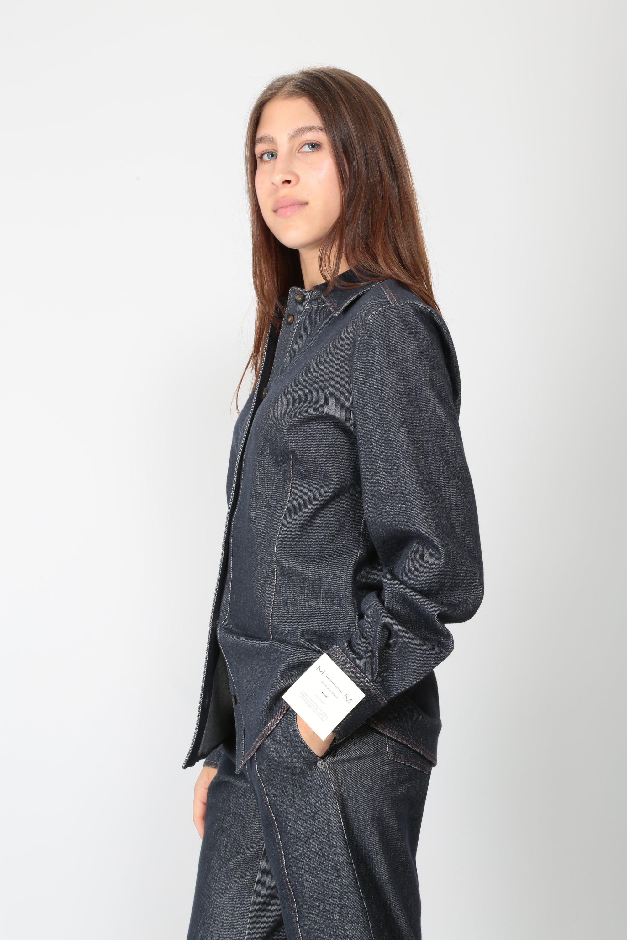 https://admin.shopify.com/store/gulieshop/products/16312904581469