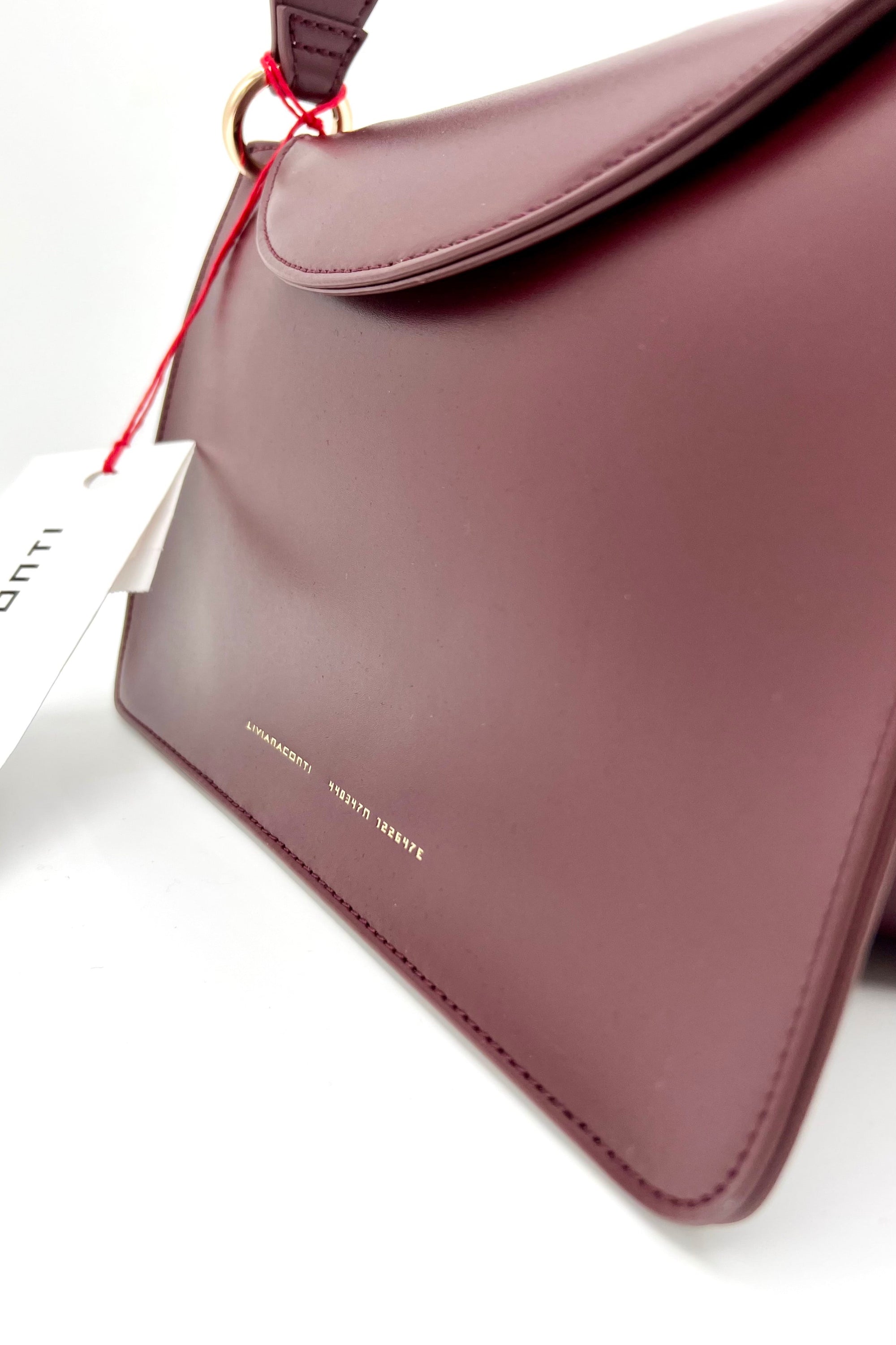 https://admin.shopify.com/store/gulieshop/products/16056964186461#:~:text=https%3A//www.gulieshop.it%20%E2%80%BA%20prodotti%20%E2%80%BA%20l%2Dconti%2Dborsa%2Da%2Dspalla%2Demily%2Da5wa26%2D1