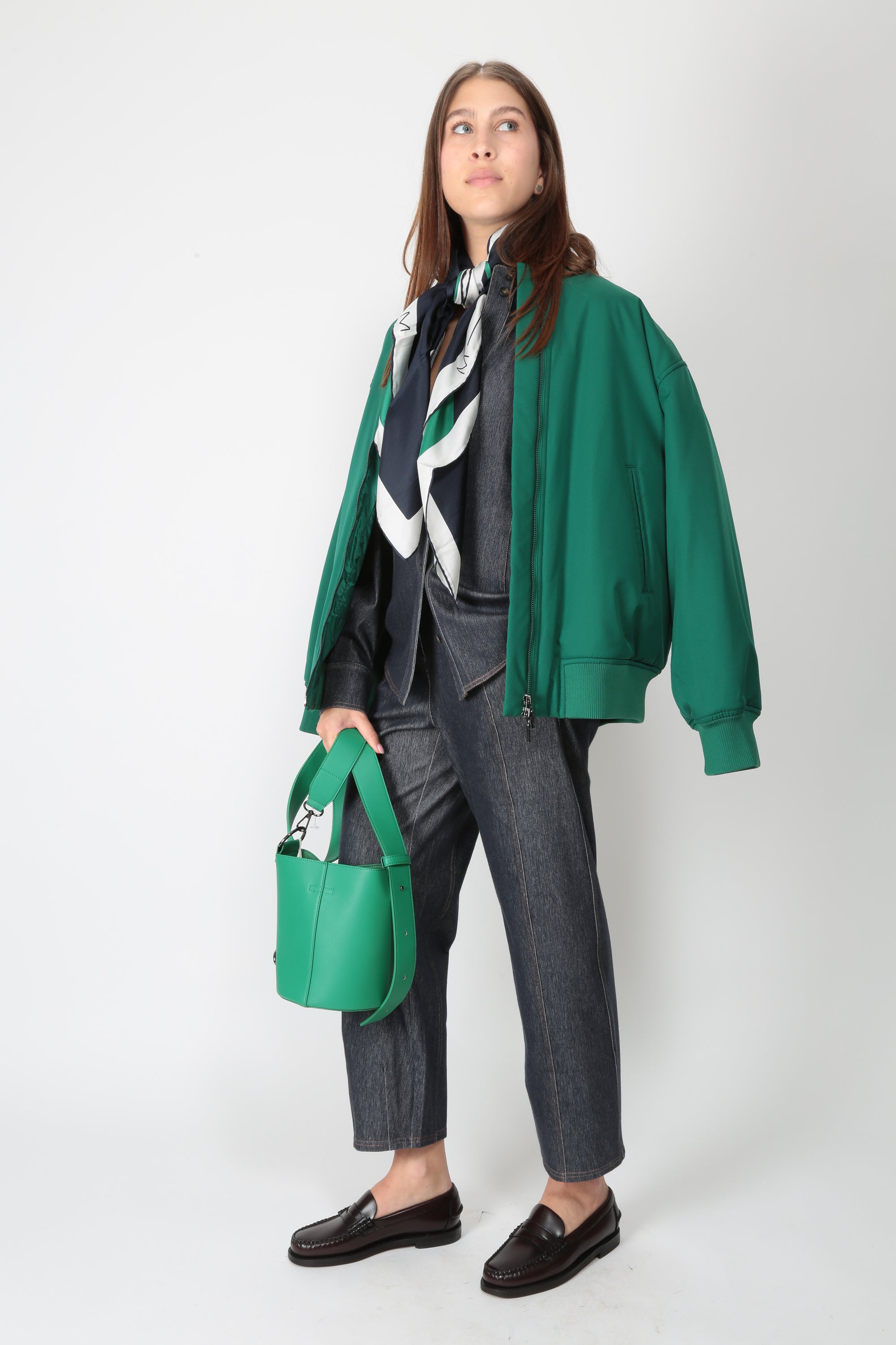 https://admin.shopify.com/store/gulieshop/products/16312906842461#:~:text=https%3A//www.gulieshop.it%20%E2%80%BA%20products%20%E2%80%BA%20maxmara%2Dmm%2Dbomber%2Dimbottito%2Dmmlbalco