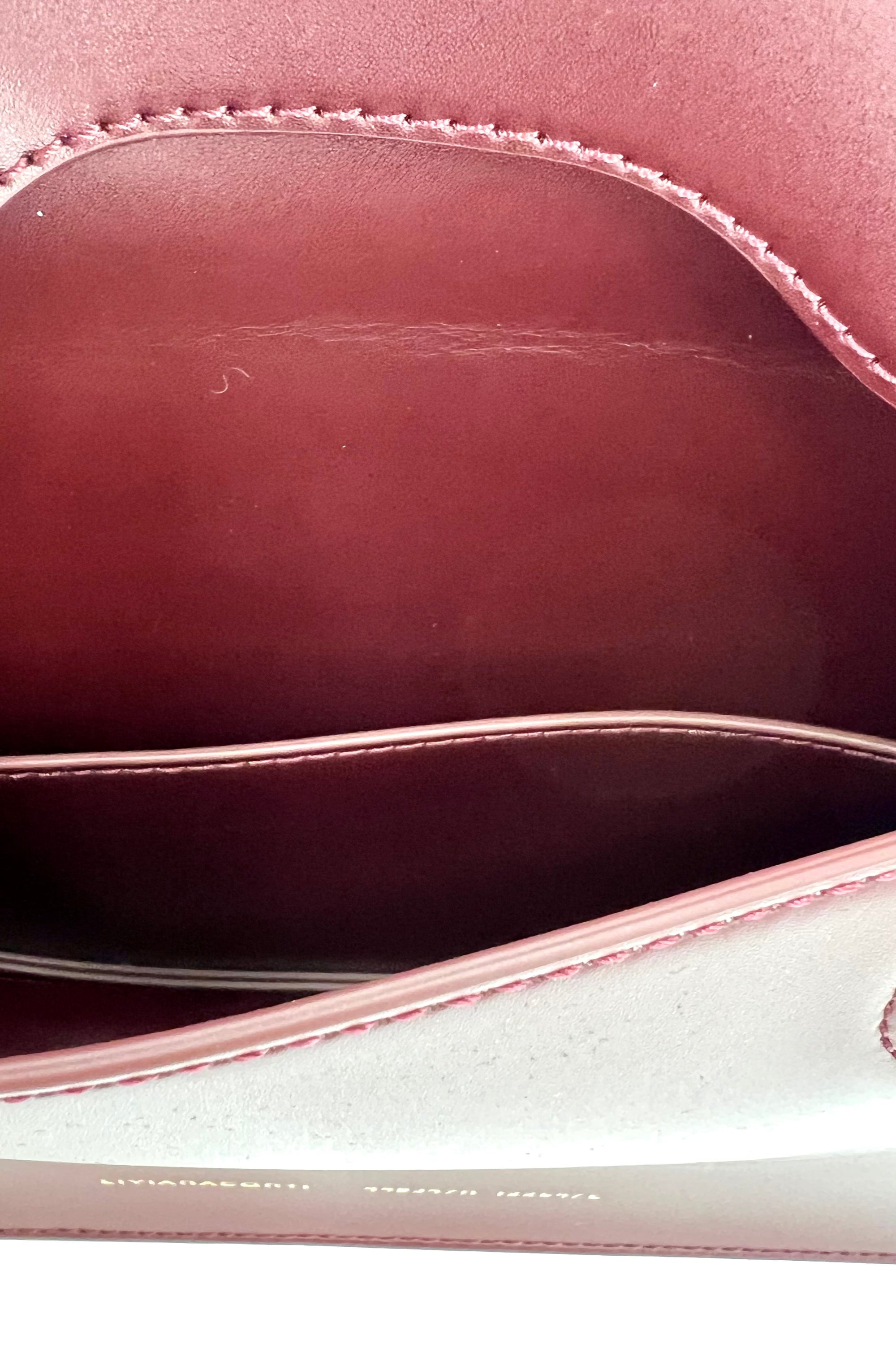 https://admin.shopify.com/store/gulieshop/products/16056964186461#:~:text=https%3A//www.gulieshop.it%20%E2%80%BA%20prodotti%20%E2%80%BA%20l%2Dconti%2Dborsa%2Da%2Dspalla%2Demily%2Da5wa26%2D1