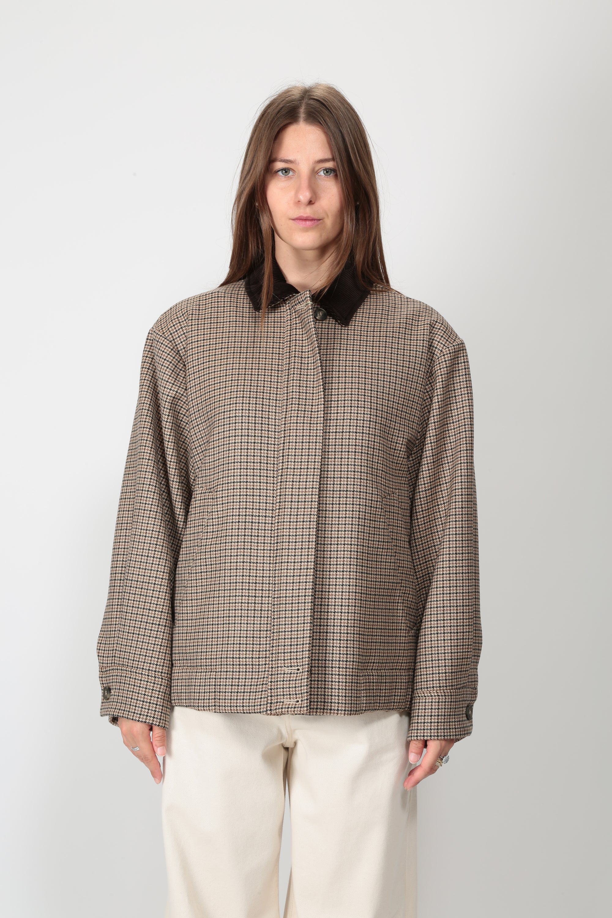 https://admin.shopify.com/store/gulieshop/products/16314031374685#:~:text=https%3A//www.gulieshop.it%20%E2%80%BA%20products%20%E2%80%BA%20maxmara%2Dweekend%2Dgiacca%2Dbomber%2Dwkdfesta
