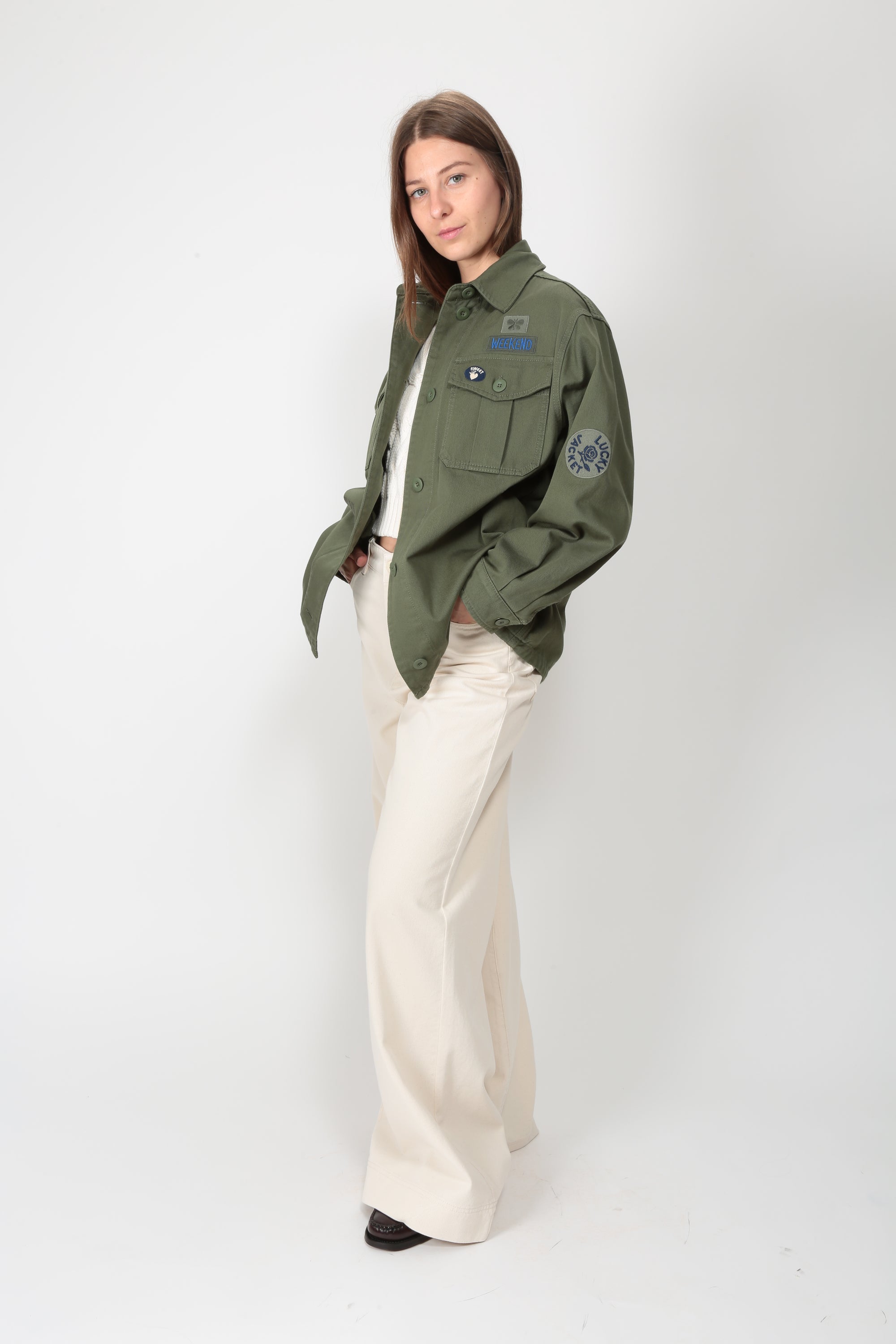 https://admin.shopify.com/store/gulieshop/products/16314026623325#:~:text=https%3A//www.gulieshop.it%20%E2%80%BA%20products%20%E2%80%BA%20maxmara%2Dweekend%2Dovershirt%2Dcon%2Dpatch%2Dwkdrazza