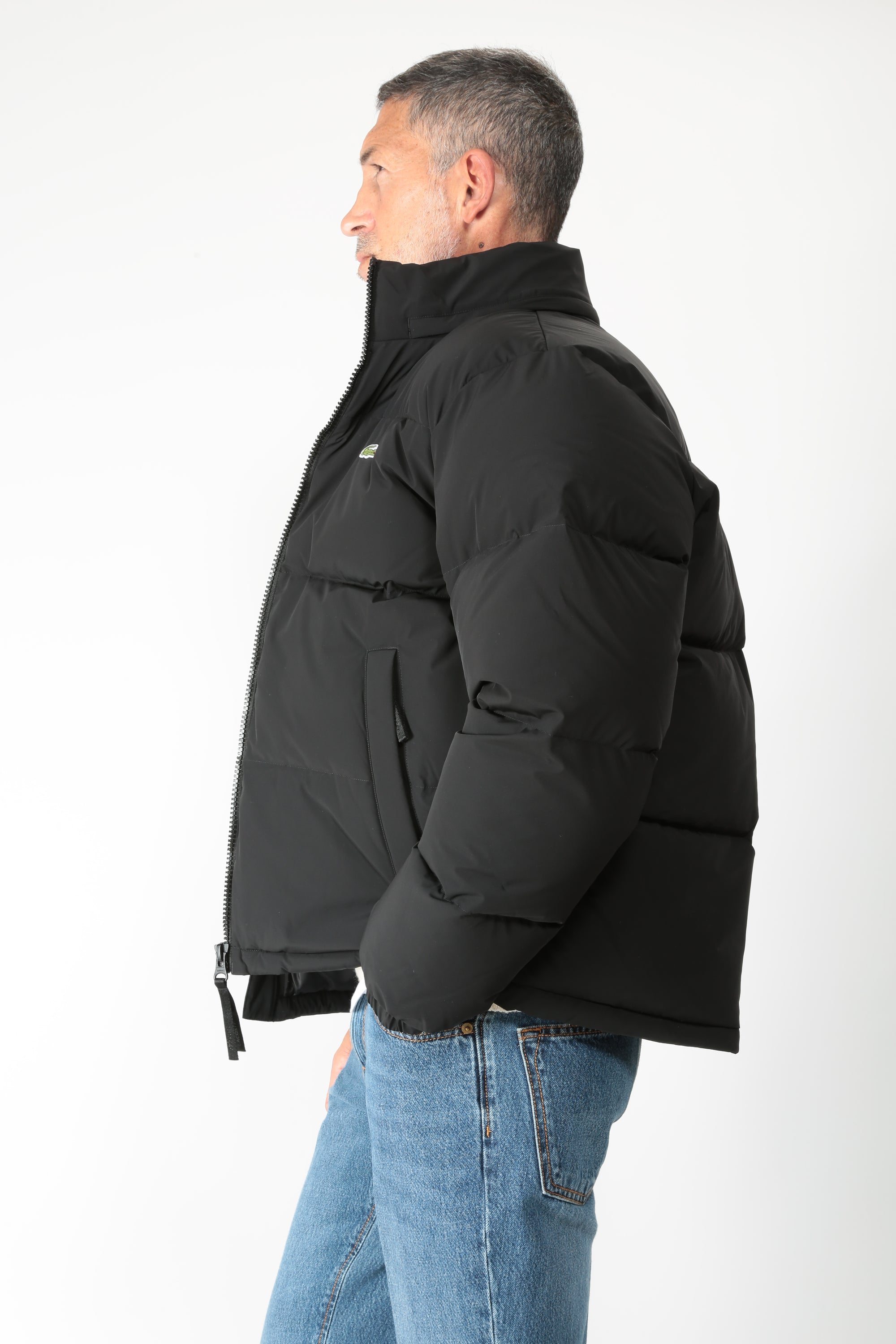 https://admin.shopify.com/store/gulieshop/products/15663953379677#:~:text=https%3A//www.gulieshop.it%20%E2%80%BA%20products%20%E2%80%BA%20lacoste%2Dpiumino%2Dcorto%2Dimbottito%2Dbh5154%2D5