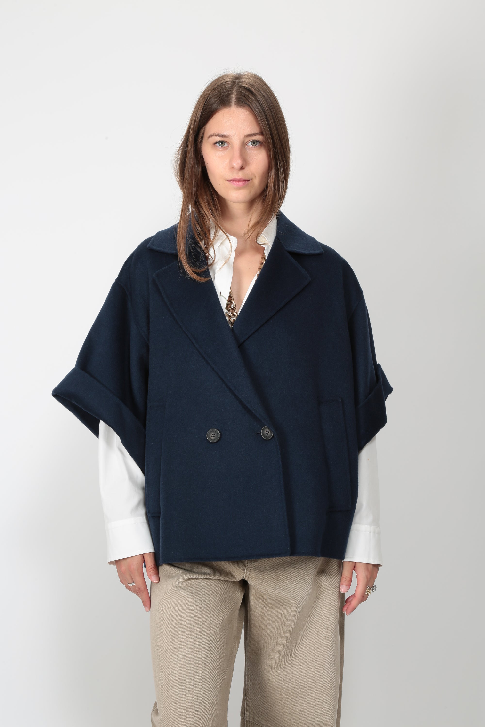 https://admin.shopify.com/store/gulieshop/products/16314031472989#:~:text=https%3A//www.gulieshop.it%20%E2%80%BA%20products%20%E2%80%BA%20maxmara%2Dweekend%2Dcappotto%2Dcorto%2Dwkdneo%2D1