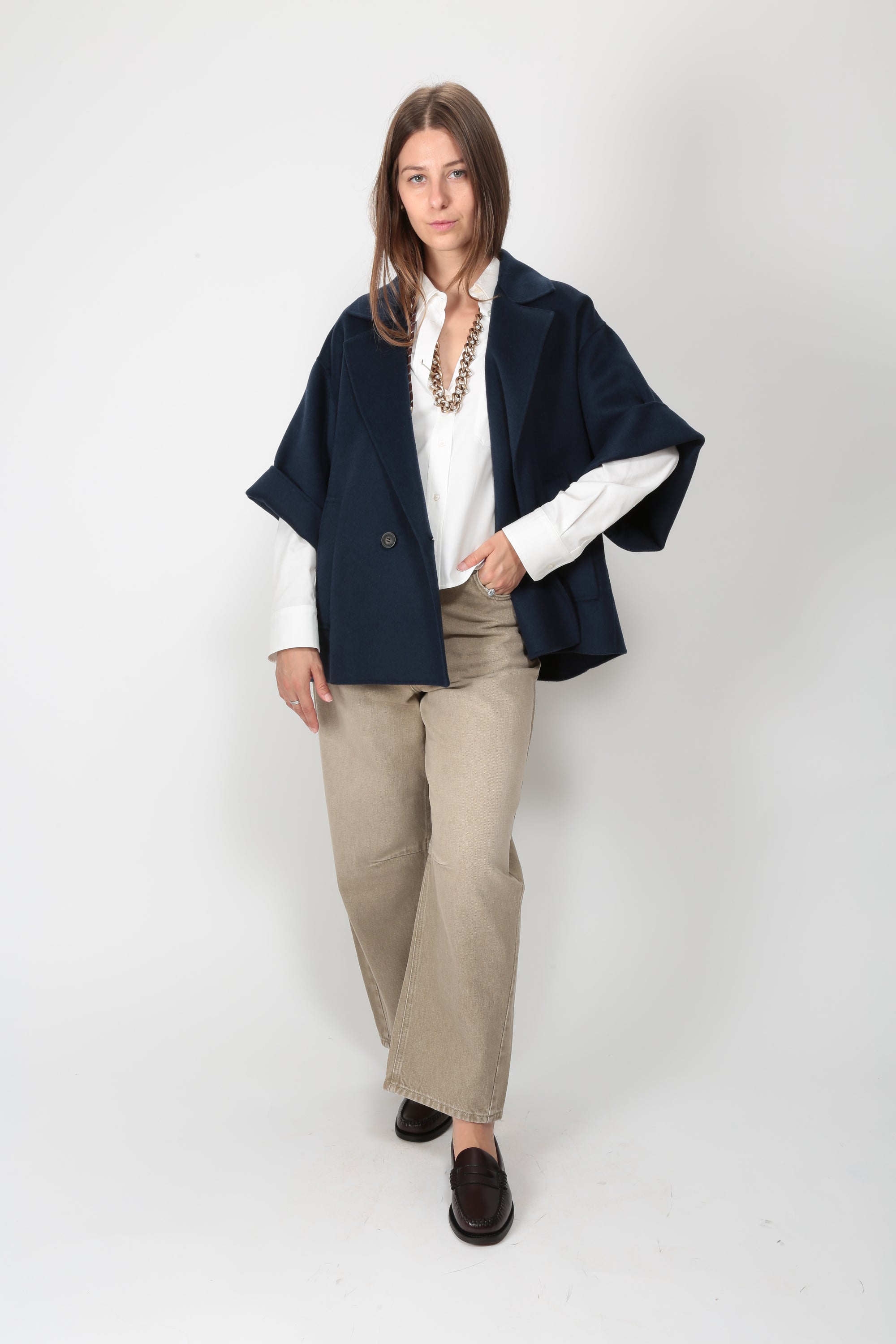 https://admin.shopify.com/store/gulieshop/products/16314031472989#:~:text=https%3A//www.gulieshop.it%20%E2%80%BA%20products%20%E2%80%BA%20maxmara%2Dweekend%2Dcappotto%2Dcorto%2Dwkdneo%2D1