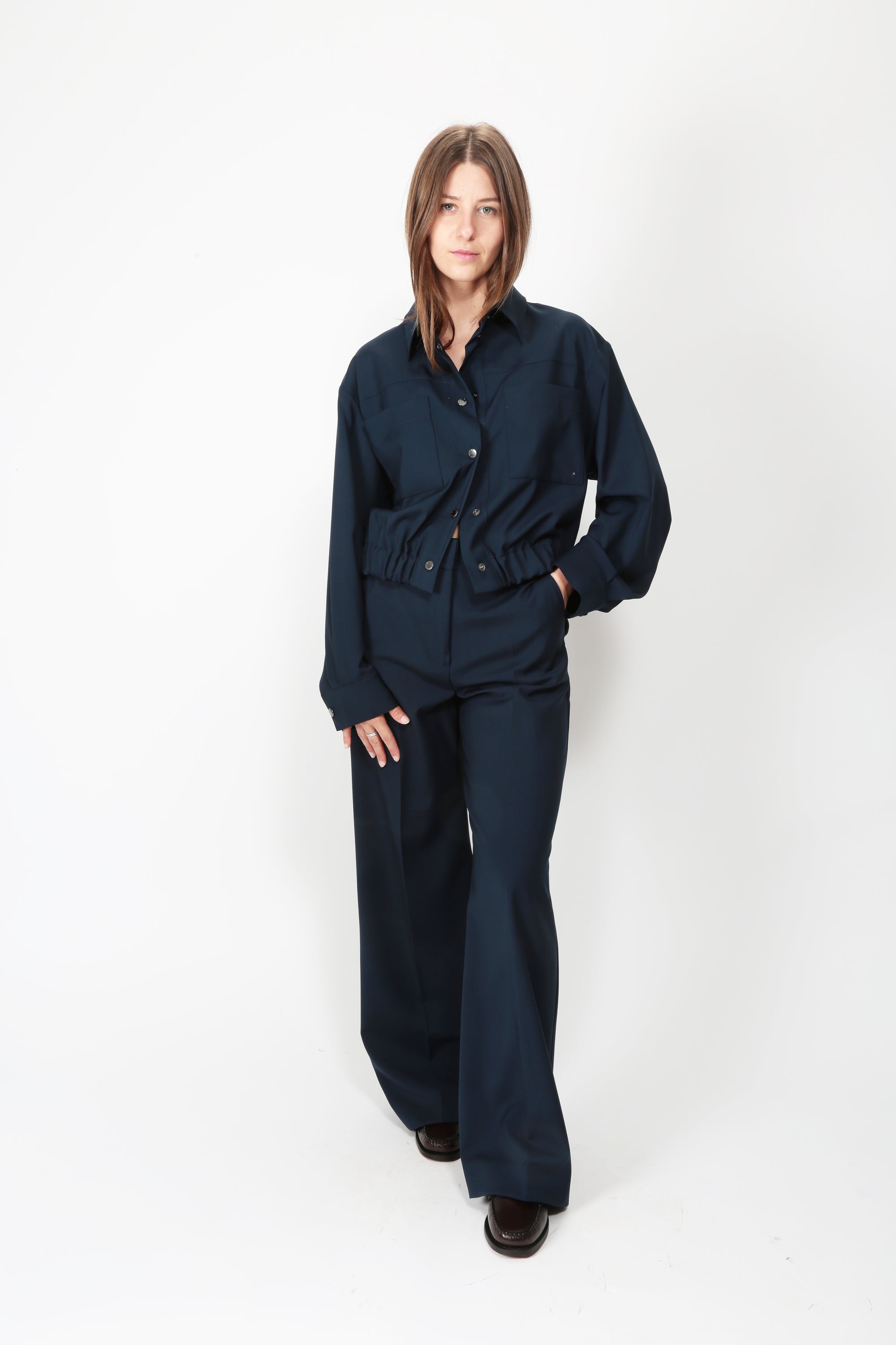 https://admin.shopify.com/store/gulieshop/products/16314026721629#:~:text=https%3A//www.gulieshop.it%20%E2%80%BA%20products%20%E2%80%BA%20maxmara%2Dweekend%2Dgiacca%2Dboxy%2Dwkddecano