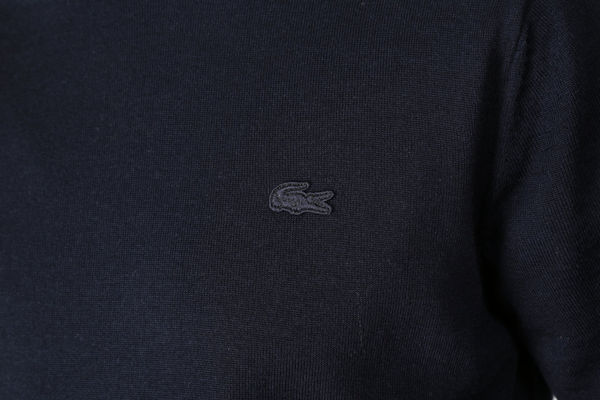 https://admin.shopify.com/store/gulieshop/products/15663953445213#:~:text=https%3A//www.gulieshop.it%20%E2%80%BA%20products%20%E2%80%BA%20lacoste%2Dmaglia%2Din%2Dlana%2Drasata%2Dah1969%2D5