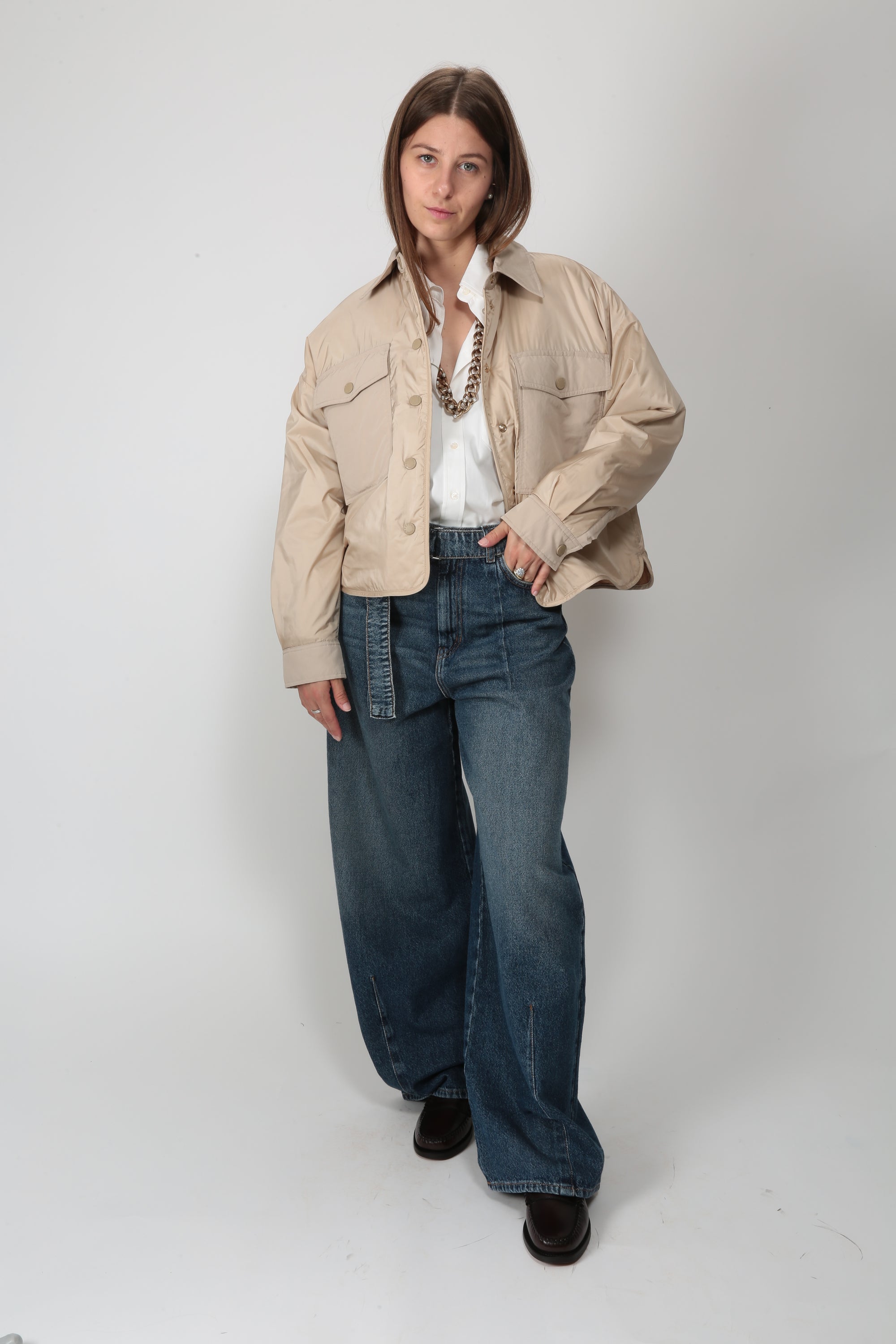 https://admin.shopify.com/store/gulieshop/products/16314031898973#:~:text=https%3A//www.gulieshop.it%20%E2%80%BA%20products%20%E2%80%BA%20maxmara%2Dweekend%2Dgiacca%2Dcorta%2Dreversibile%2Dwkdsughero