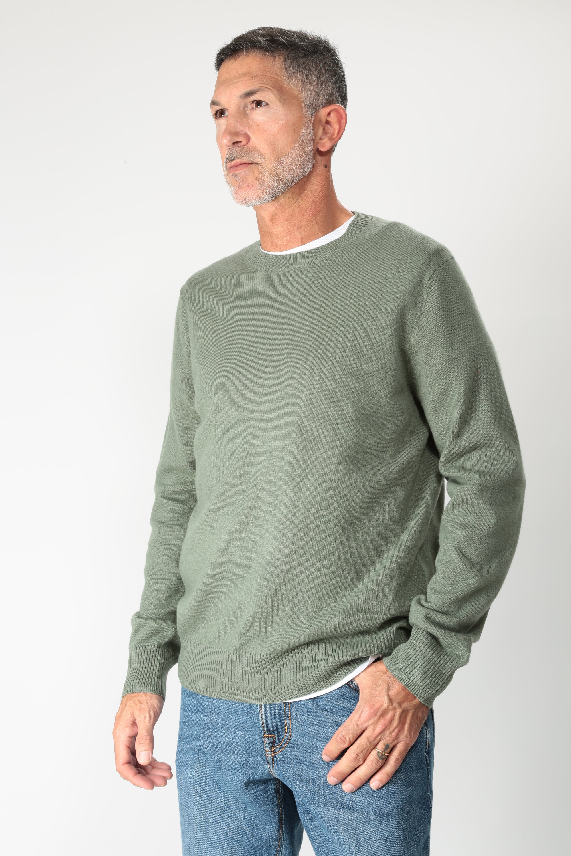 https://www.gulieshop.it › products › diktat-maglia-in-misto-cachemire-blend-dk97039