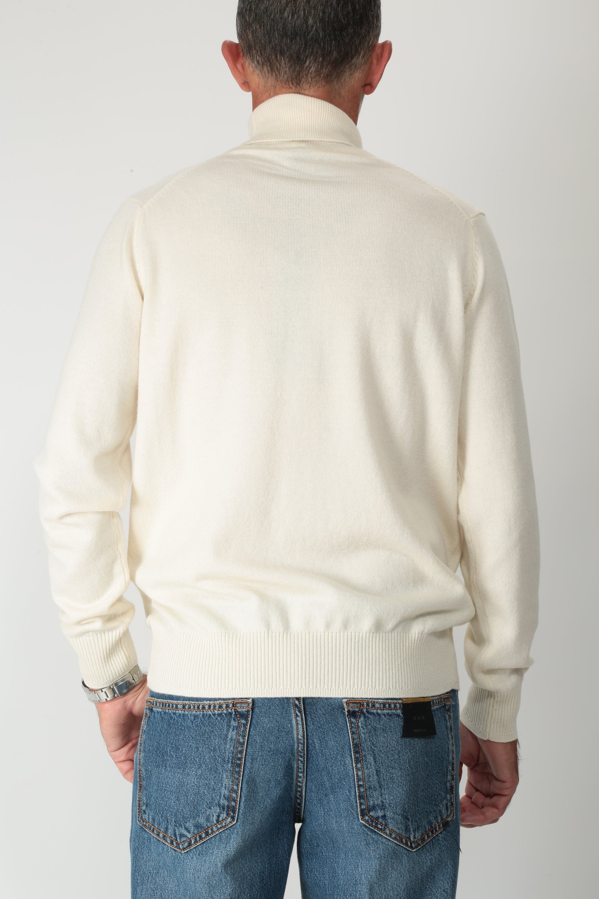 https://admin.shopify.com/store/gulieshop/products/15715052519773#:~:text=https%3A//www.gulieshop.it%20%E2%80%BA%20products%20%E2%80%BA%20diktat%2Ddolcevita%2Din%2Dmisto%2Dcachemire%2Dblend%2Ddk97040%2D1