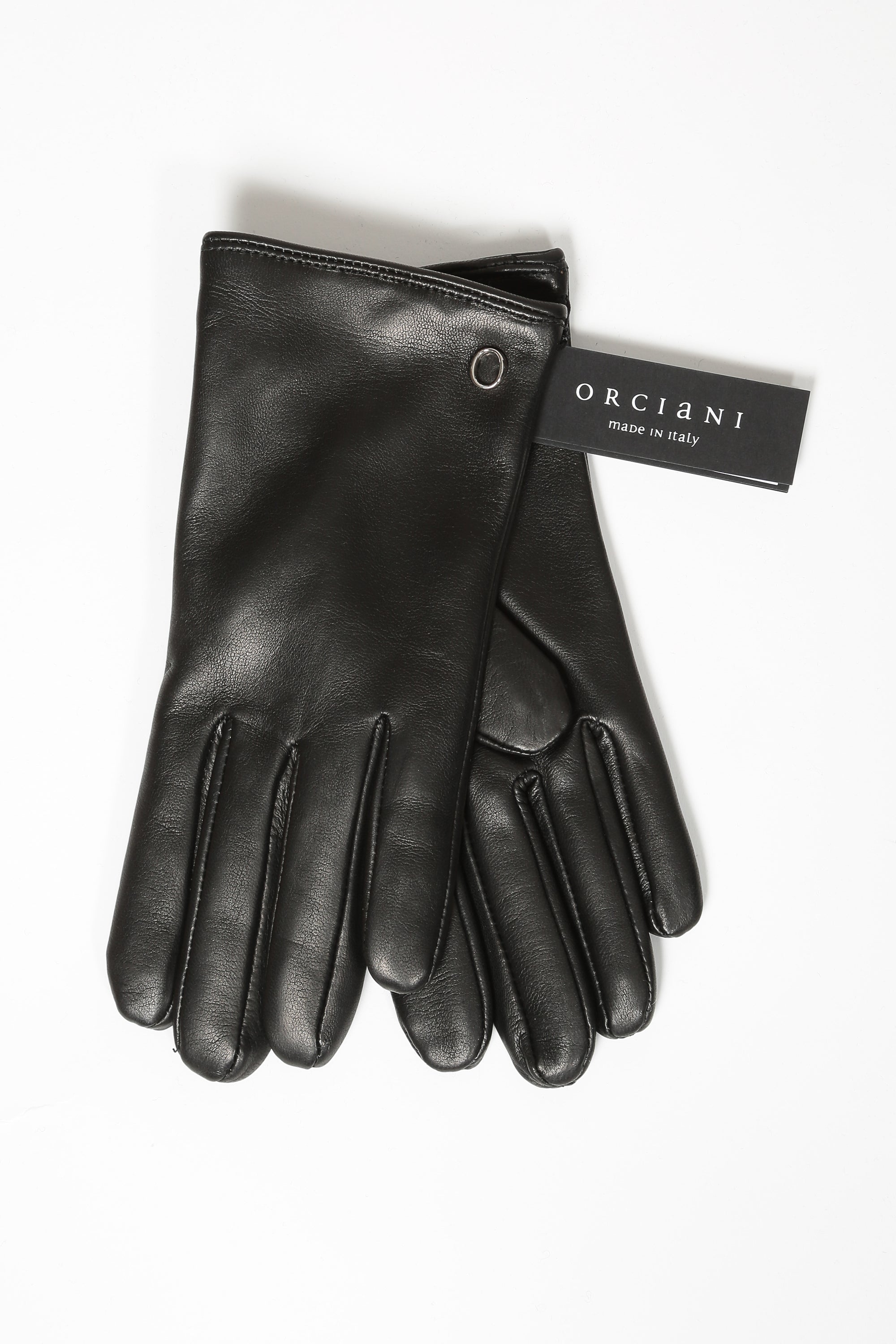 https://admin.shopify.com/store/gulieshop/products/15676795748701#:~:text=https%3A//www.gulieshop.it%20%E2%80%BA%20products%20%E2%80%BA%20orciani%2Dguanti%2Din%2Dpelle%2Dflake%2Dgd0137