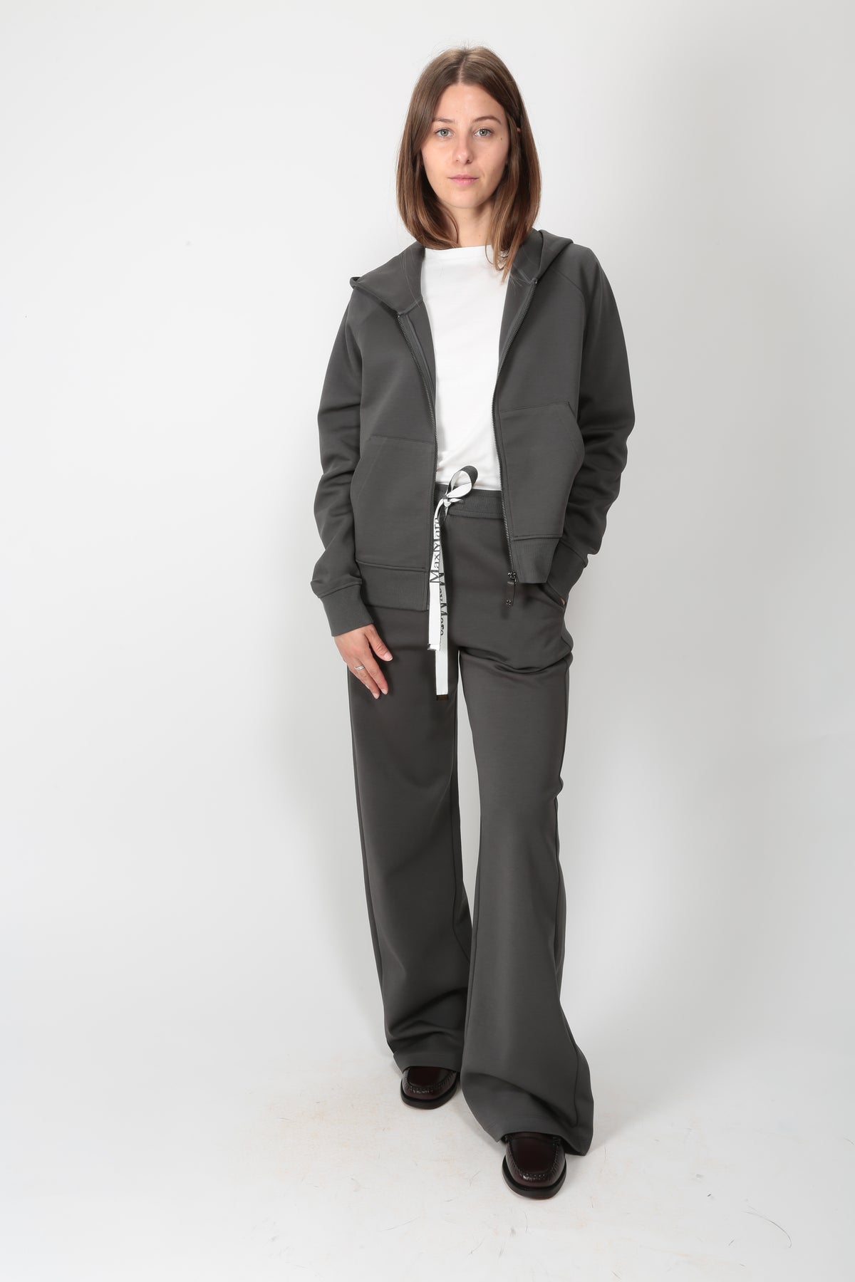 https://admin.shopify.com/store/gulieshop/products/16409287491933#:~:text=https%3A//www.gulieshop.it%20%E2%80%BA%20products%20%E2%80%BA%20s%2Dmaxmara%2Dfelpa%2Dcon%2Dcappuccio%2Dsmmmarea