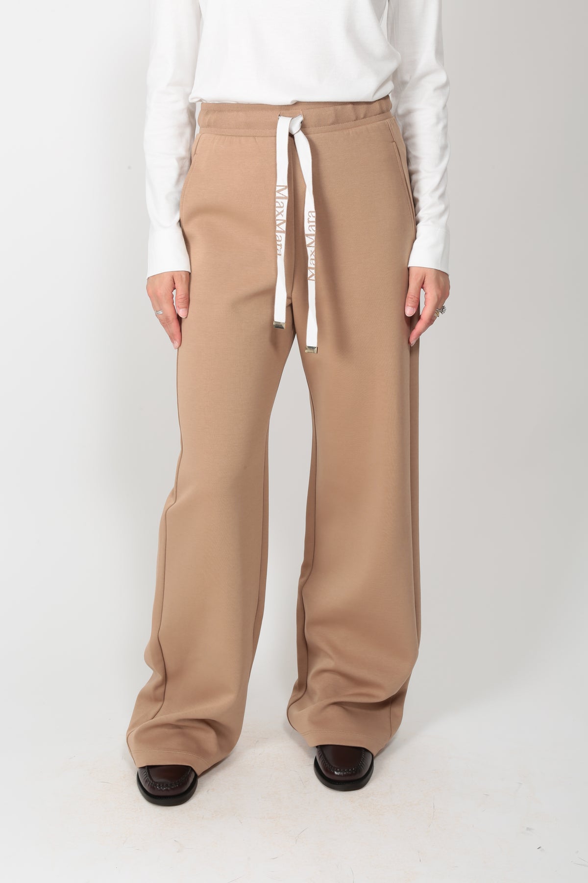 https://admin.shopify.com/store/gulieshop/products/16409287426397#:~:text=https%3A//www.gulieshop.it%20%E2%80%BA%20products%20%E2%80%BA%20s%2Dmaxmara%2Dpantalone%2Din%2Dfelpa%2Dsmmbali%2D1