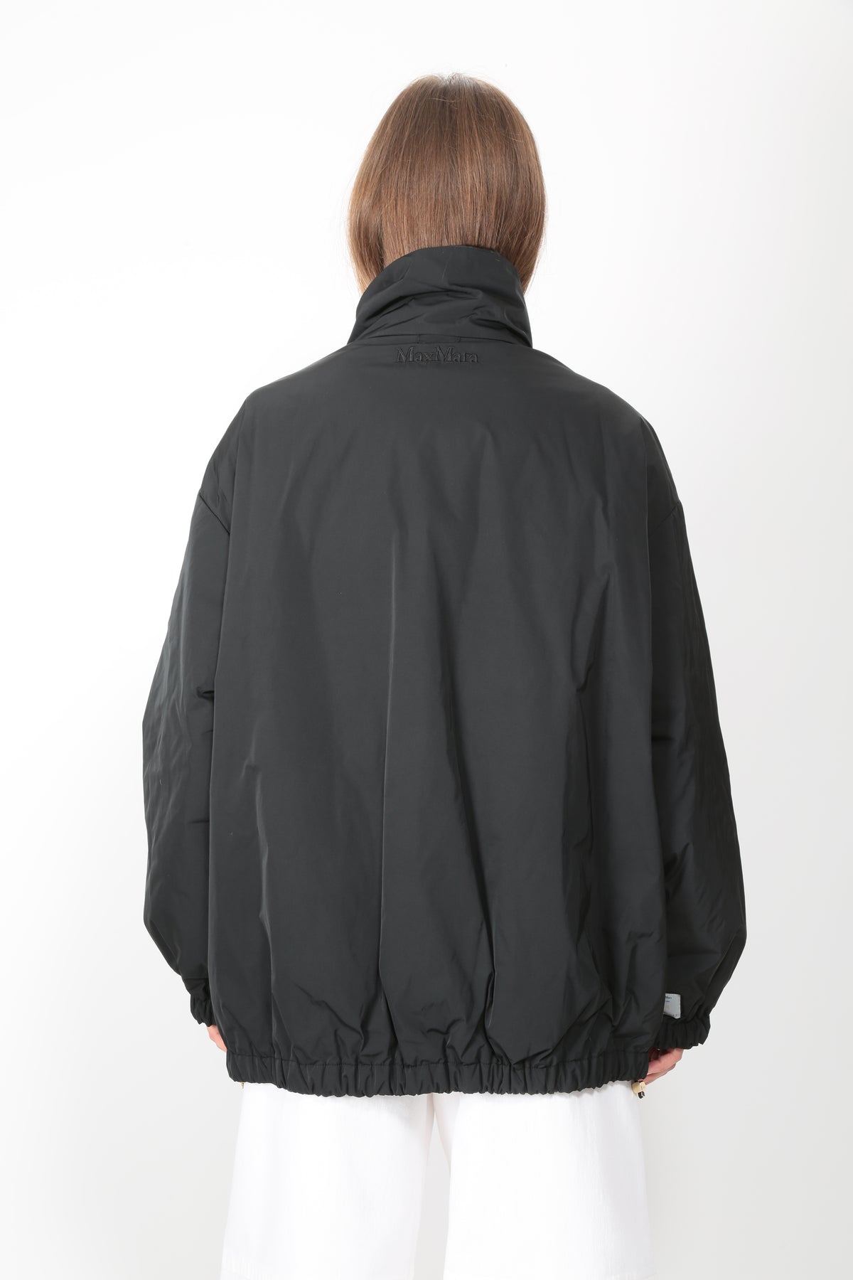 https://www.gulieshop.it/products/maxmara-the-cube-bomber-imbottito-reversibile-mtcclaudia