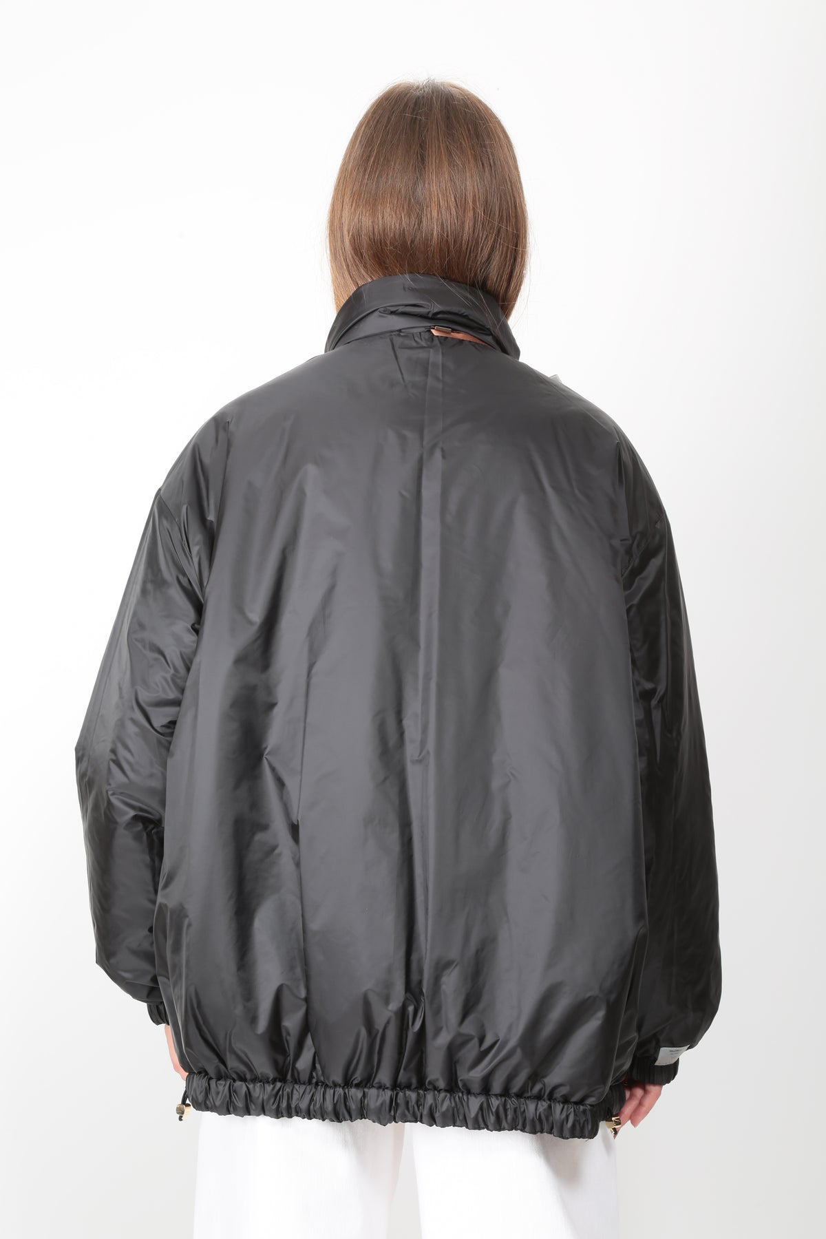 https://www.gulieshop.it/products/maxmara-the-cube-bomber-imbottito-reversibile-mtcclaudia