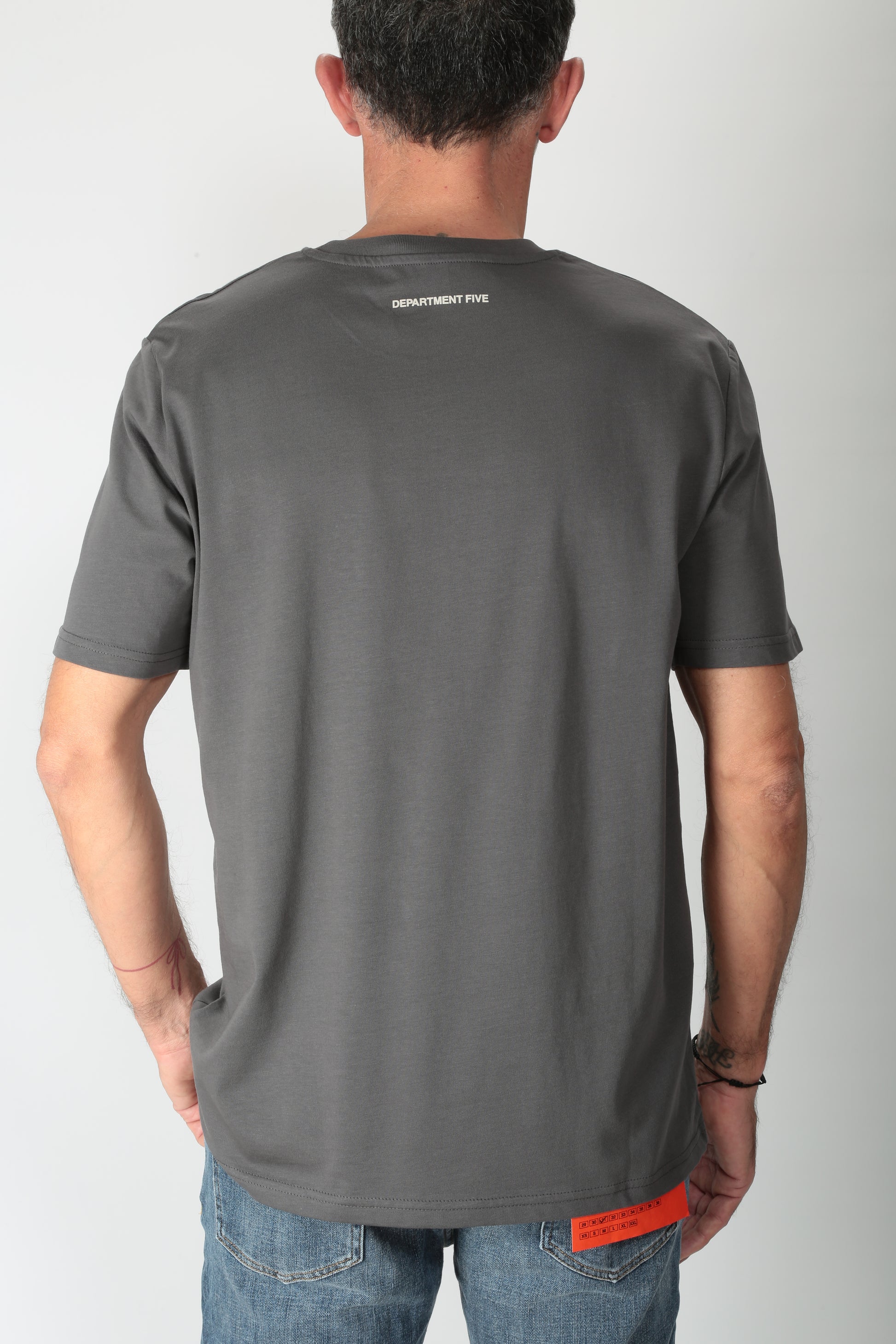 https://admin.shopify.com/store/gulieshop/products/15095552311645#:~:text=https%3A//www.gulieshop.it%20%E2%80%BA%20products%20%E2%80%BA%20department%2D5%2Dt%2Dshirt%2Dmanica%2Dcorta%2Dbold%2Dut51050d2jf0034000%2D2