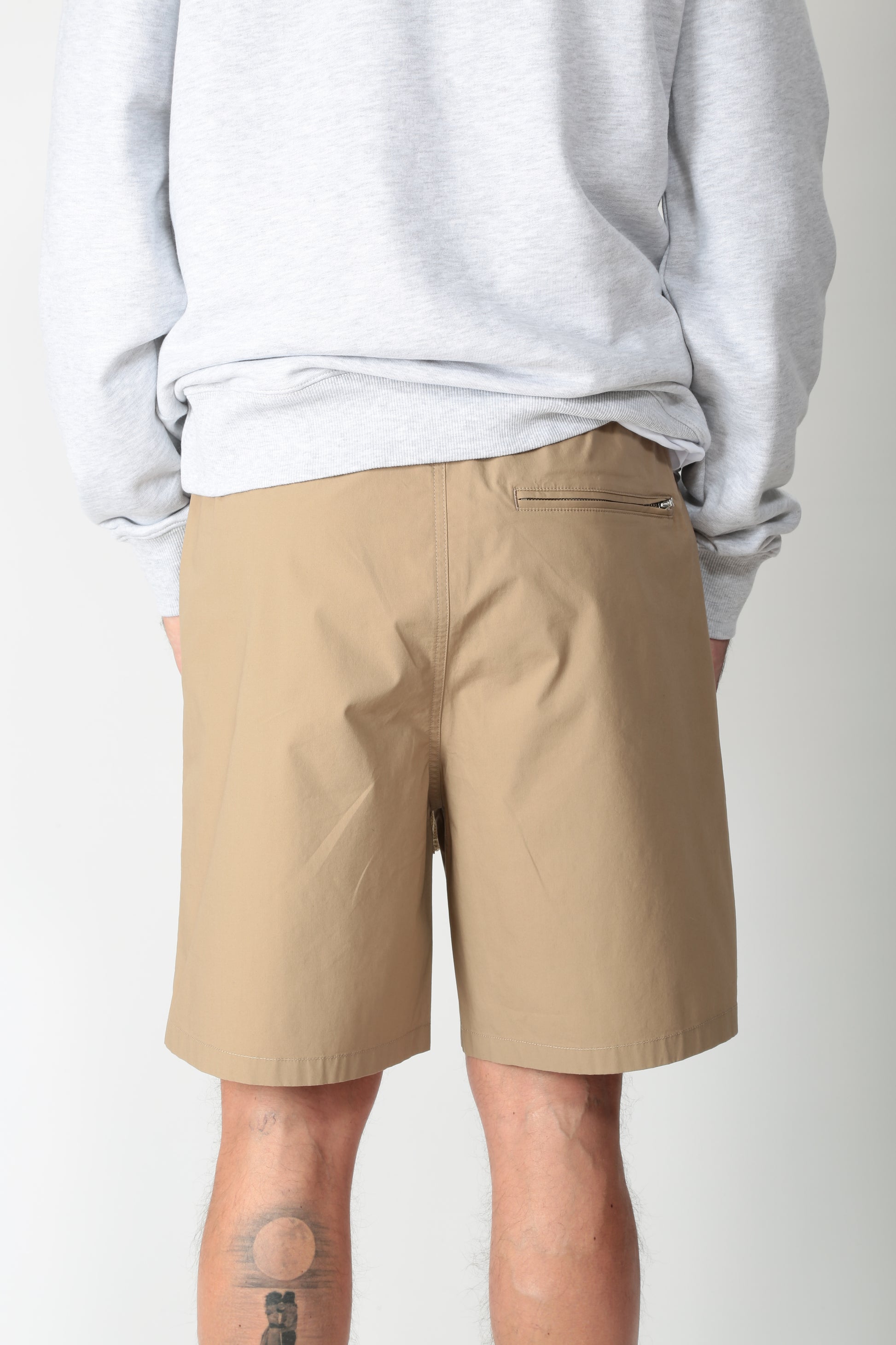 https://admin.shopify.com/store/gulieshop/products/15095554179421#:~:text=https%3A//www.gulieshop.it%20%E2%80%BA%20products%20%E2%80%BA%20department%2D5%2Dbermuda%2Din%2Dcotone%2Dcollins%2Dub50350d2ts01700019