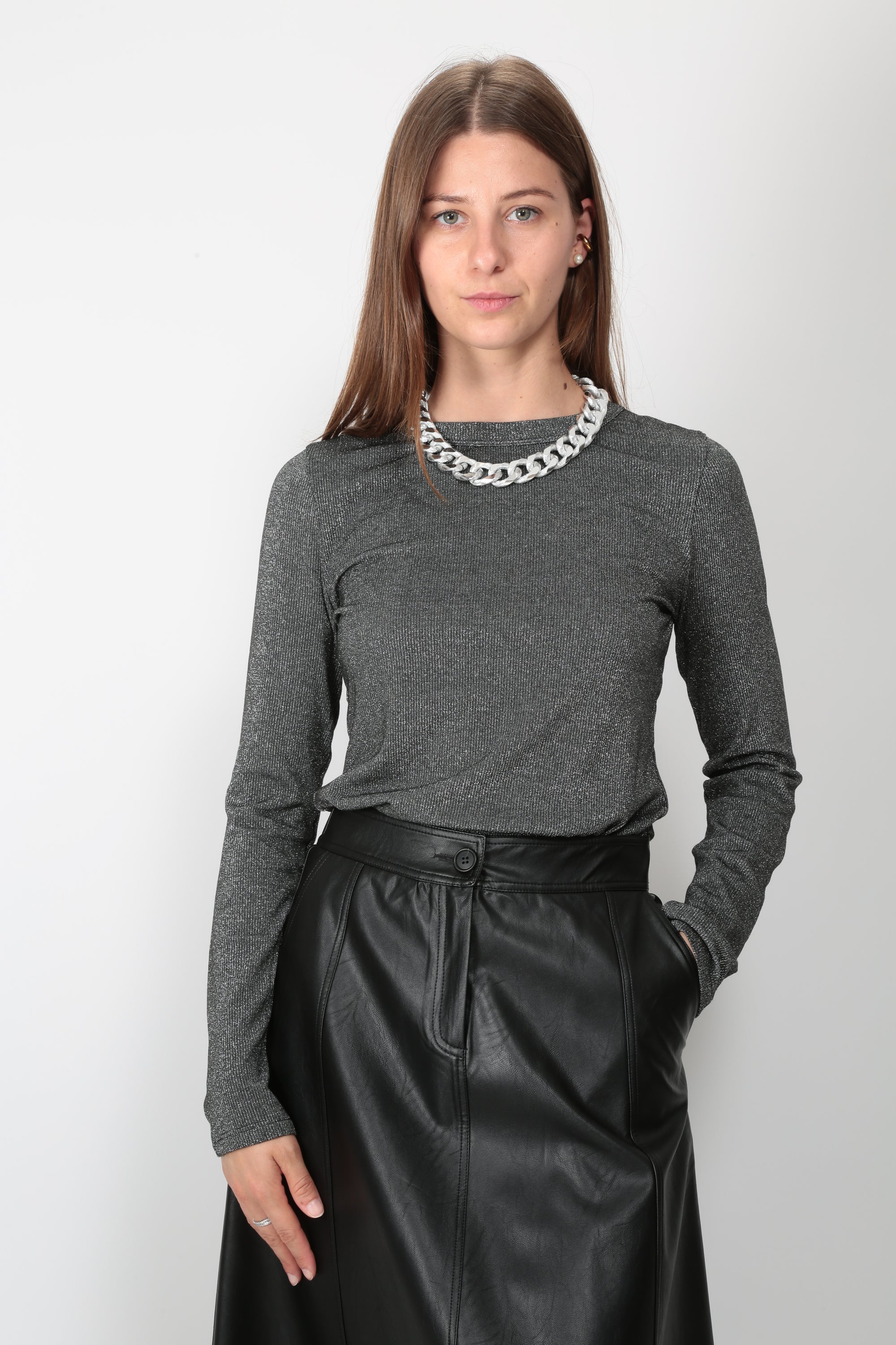 https://admin.shopify.com/store/gulieshop/products/16448377192797