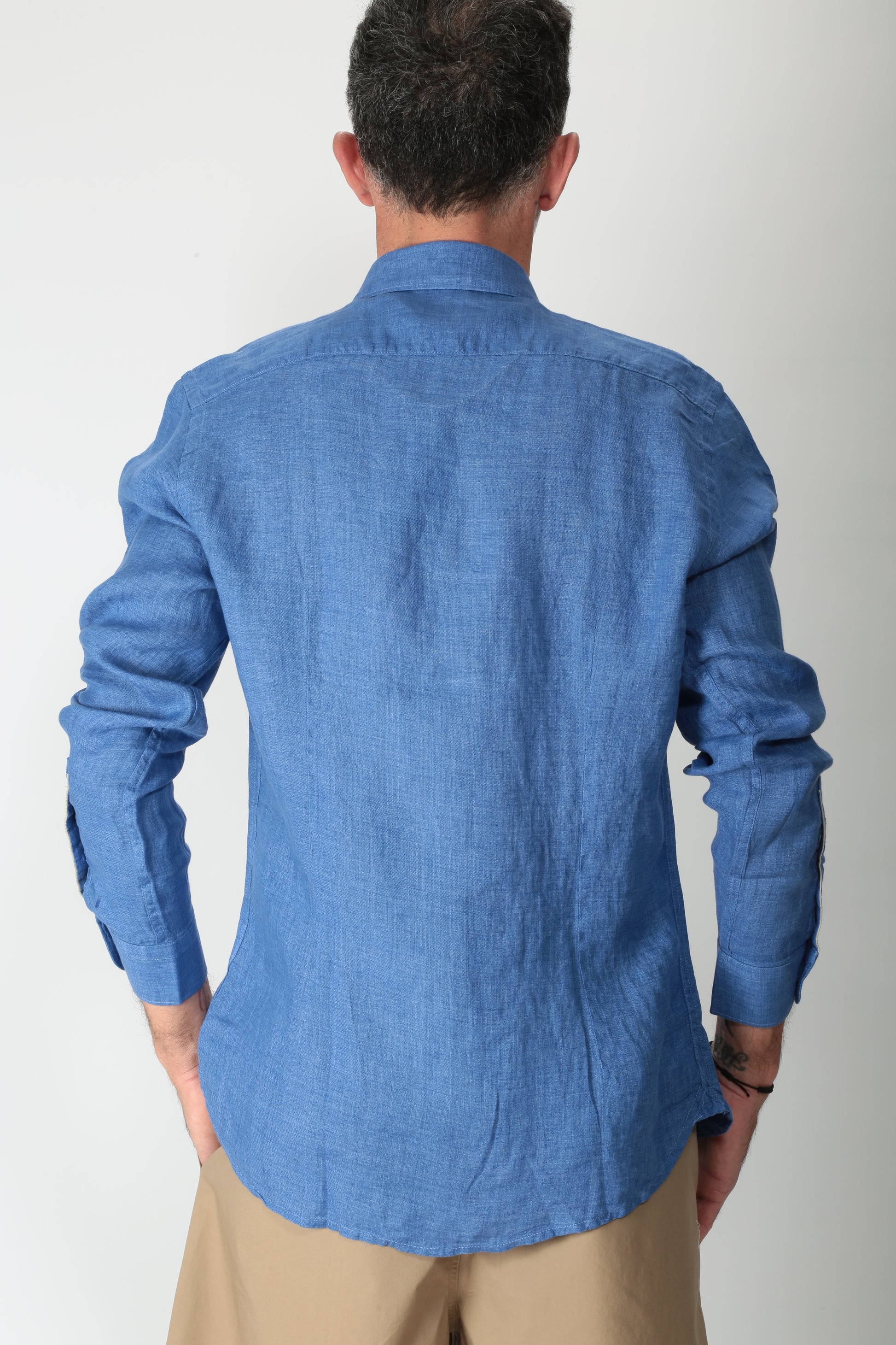 https://admin.shopify.com/store/gulieshop/products/15238103859549#:~:text=https%3A//www.gulieshop.it%20%E2%80%BA%20products%20%E2%80%BA%20alley%2Ddocks%2Dcamicia%2Din%2Dlino%2Dau24s02ca%2D1