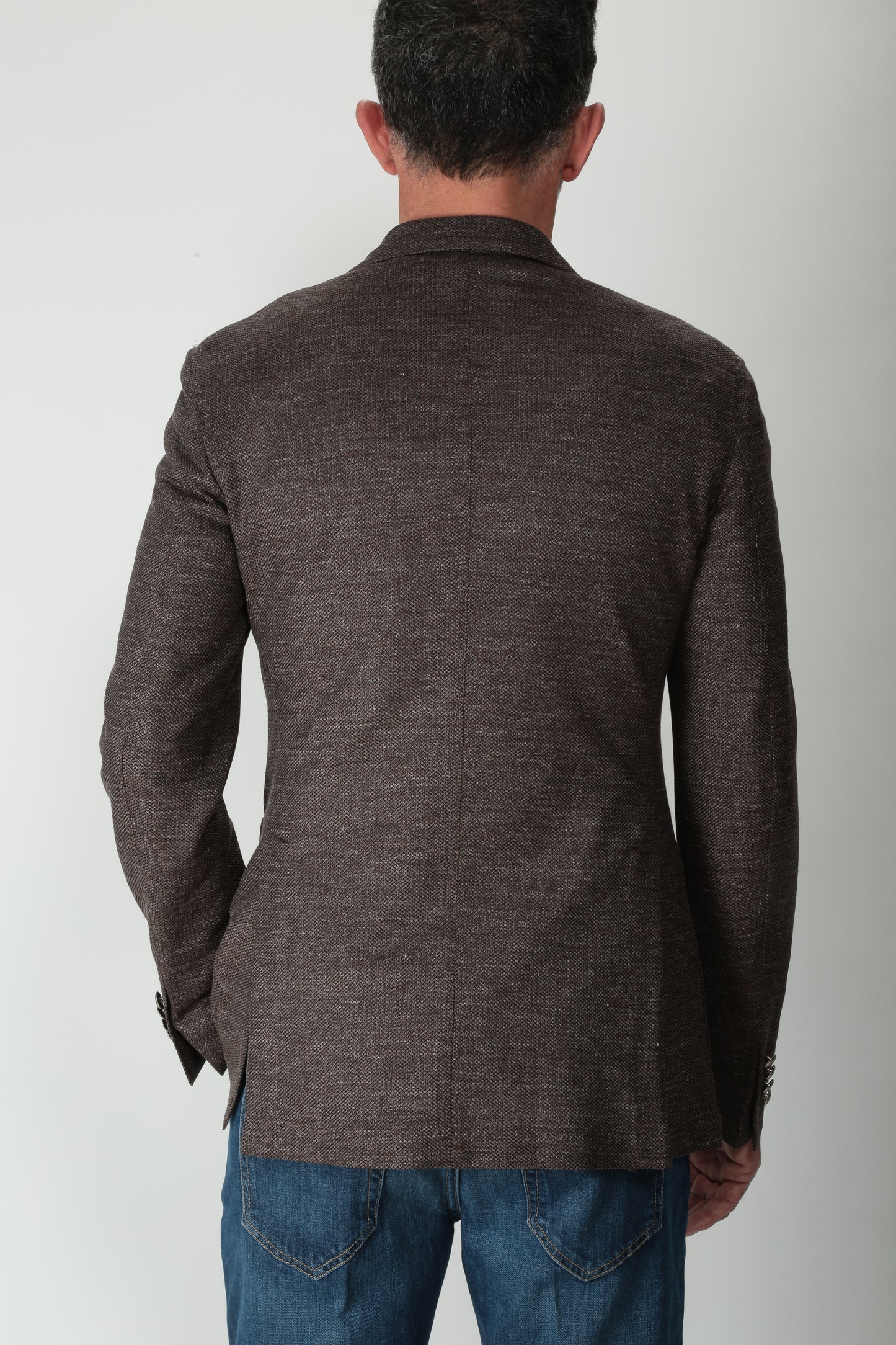 https://admin.shopify.com/store/gulieshop/products/15124574077277#:~:text=https%3A//www.gulieshop.it%20%E2%80%BA%20products%20%E2%80%BA%20lubiam%2Dgiacca%2Ddoppiopetto%2Din%2Dlino%2De%2Dcotone%2D55209%2D6%2D2813