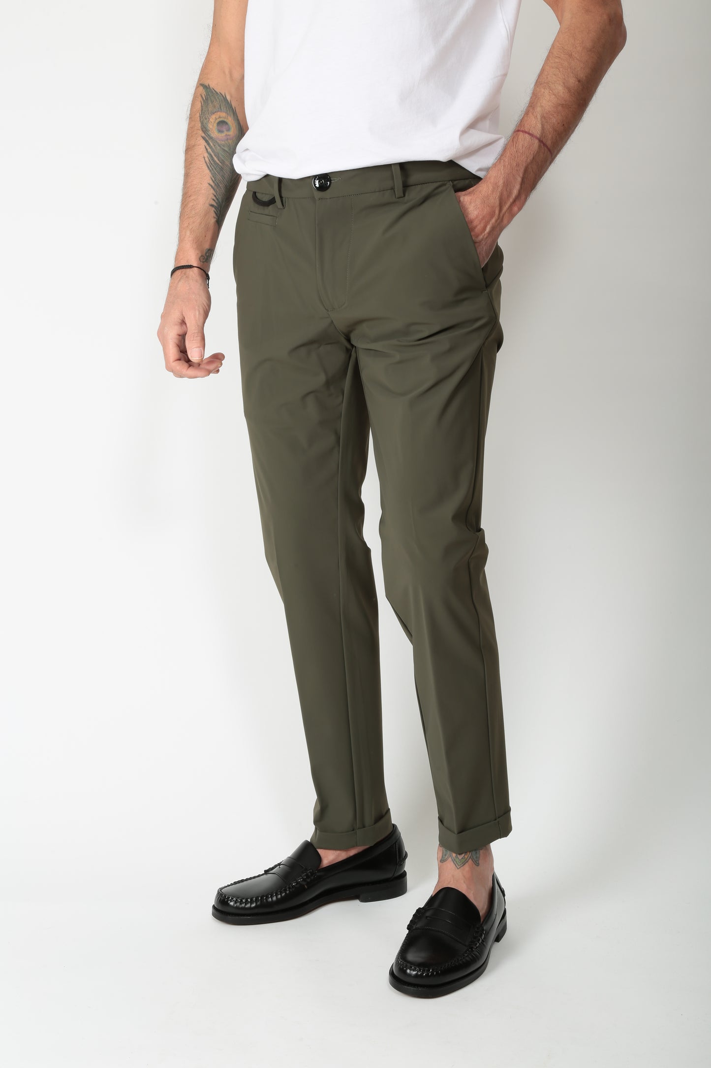 https://admin.shopify.com/store/gulieshop/products/15191486824797#:~:text=https%3A//www.gulieshop.it%20%E2%80%BA%20products%20%E2%80%BA%20pmds%2Dpantalone%2Din%2Dtessuto%2Dtecnico%2Dmarks%2D3