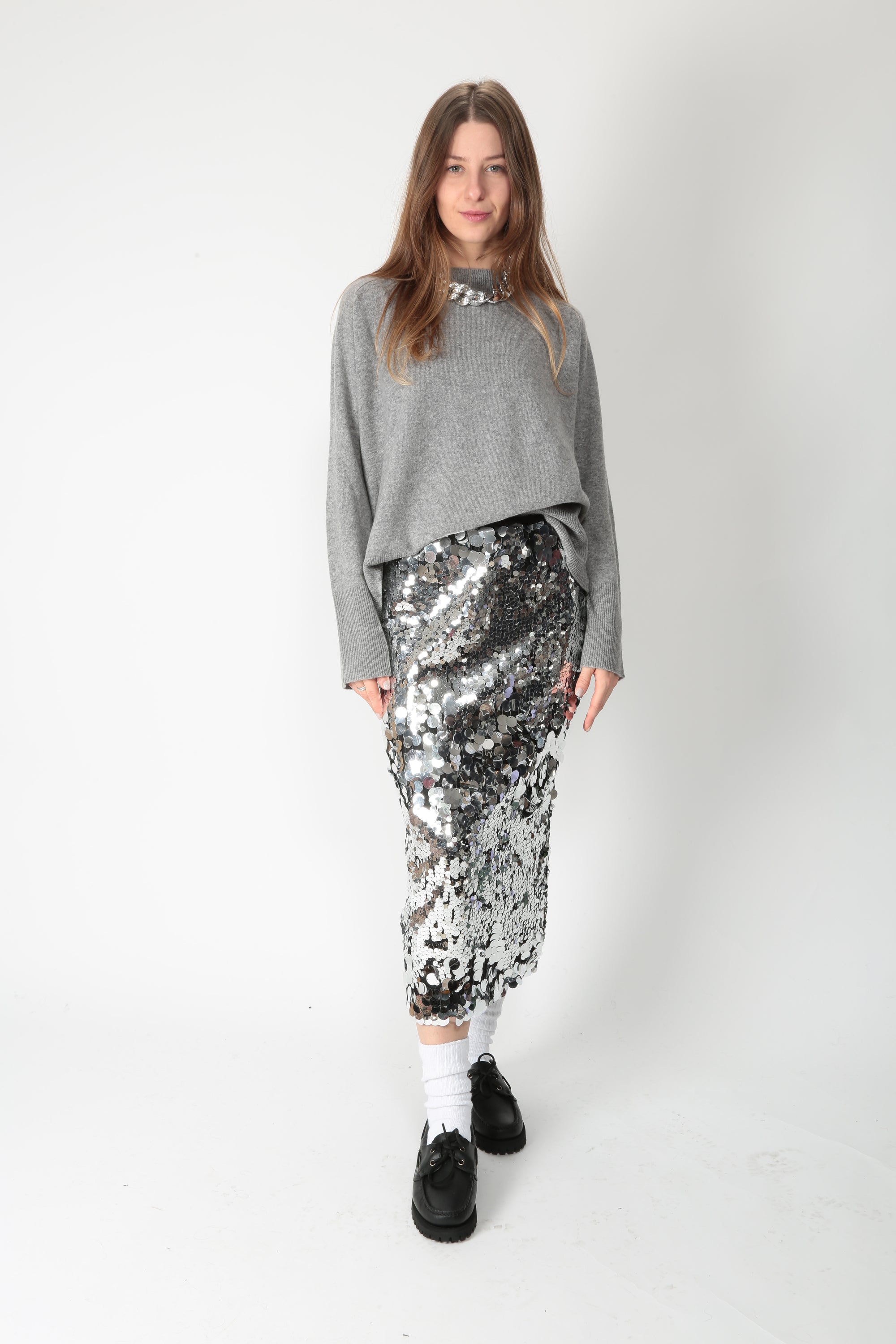https://admin.shopify.com/store/gulieshop/products/15780106305885#:~:text=https%3A//www.gulieshop.it%20%E2%80%BA%20products%20%E2%80%BA%20tensione%2Din%2Dgonna%2Dcon%2Dpaillettes%2D38004