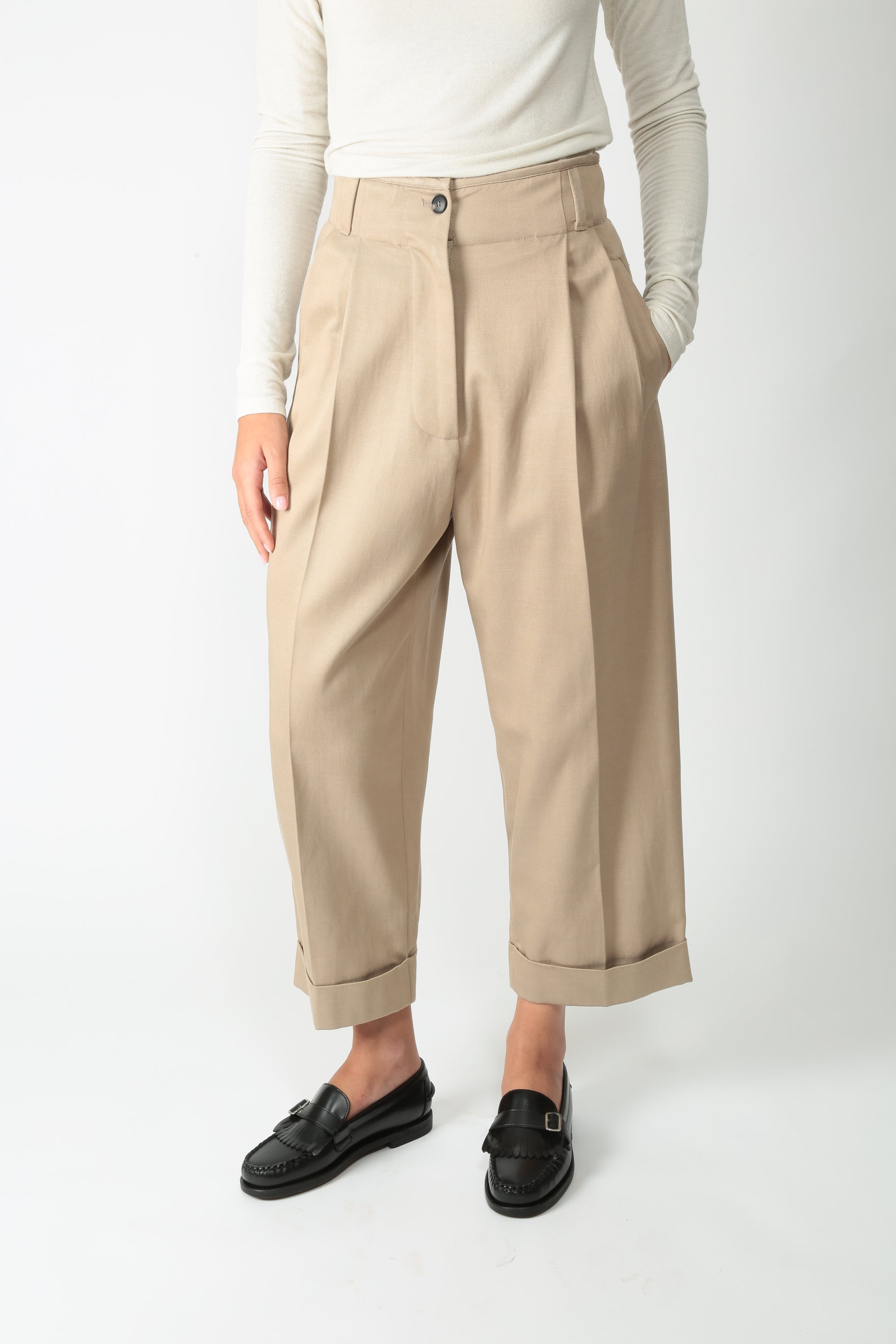https://admin.shopify.com/store/gulieshop/products/16437225128285