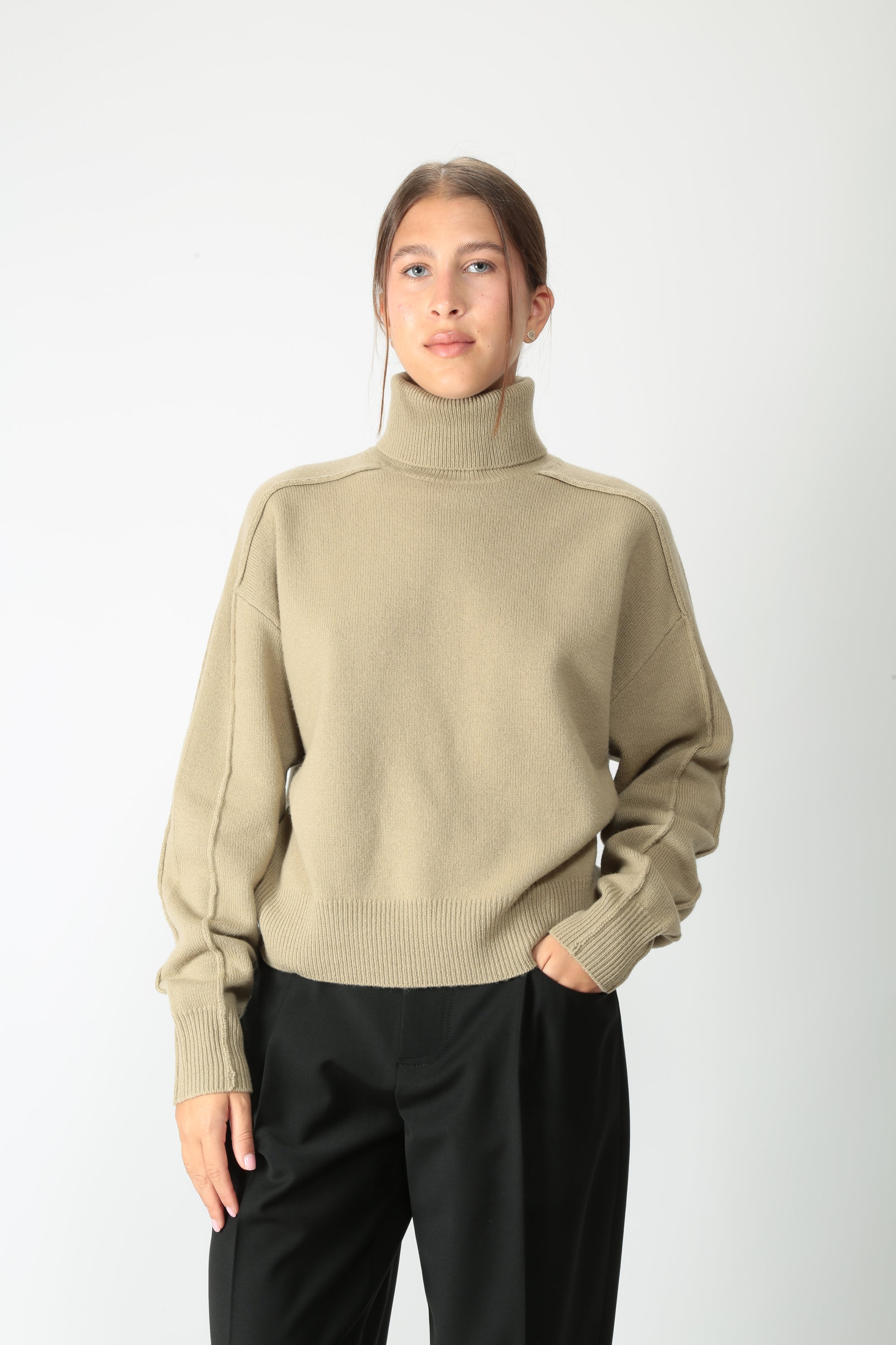 https://admin.shopify.com/store/gulieshop/products/16437224997213