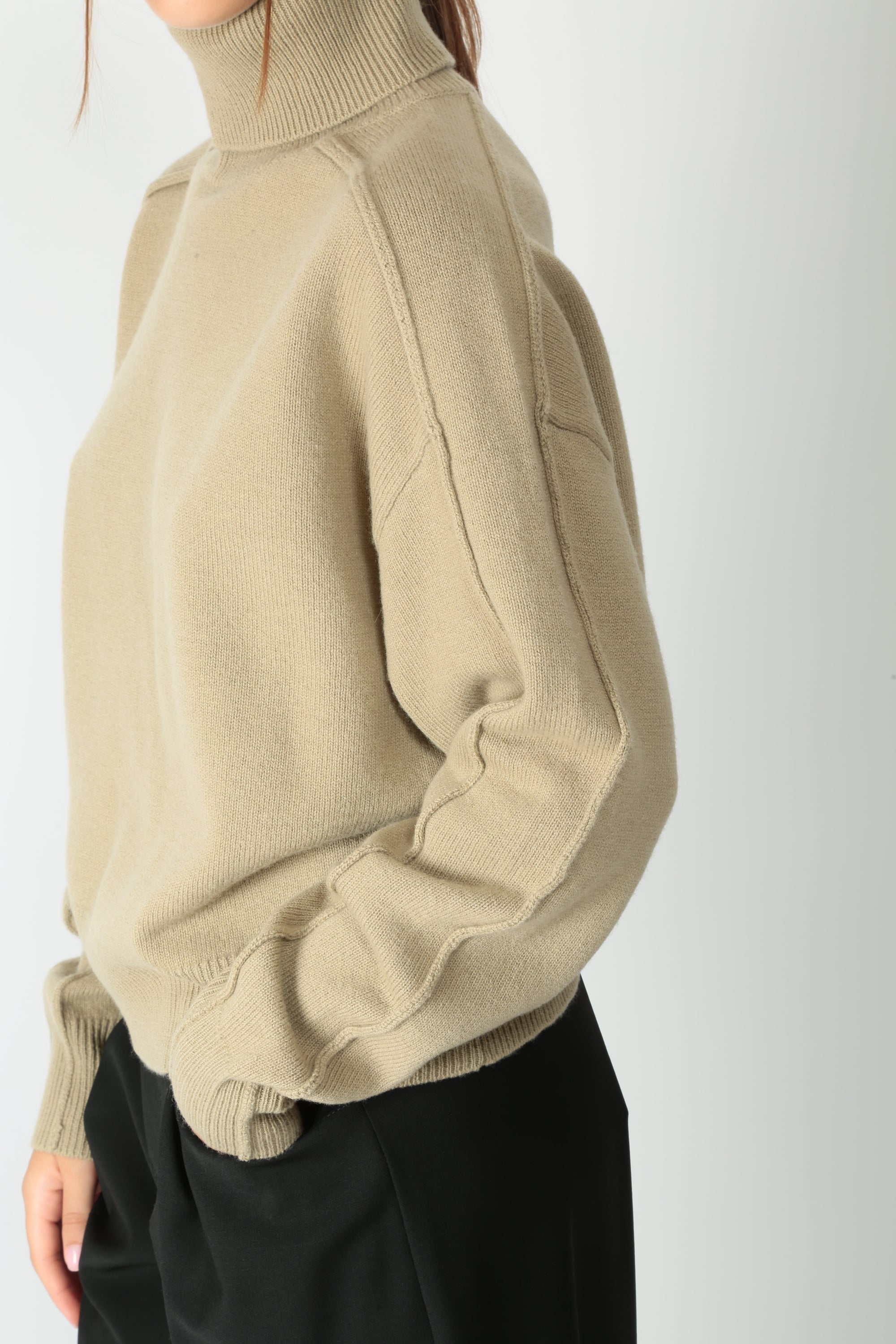 https://admin.shopify.com/store/gulieshop/products/16437224997213