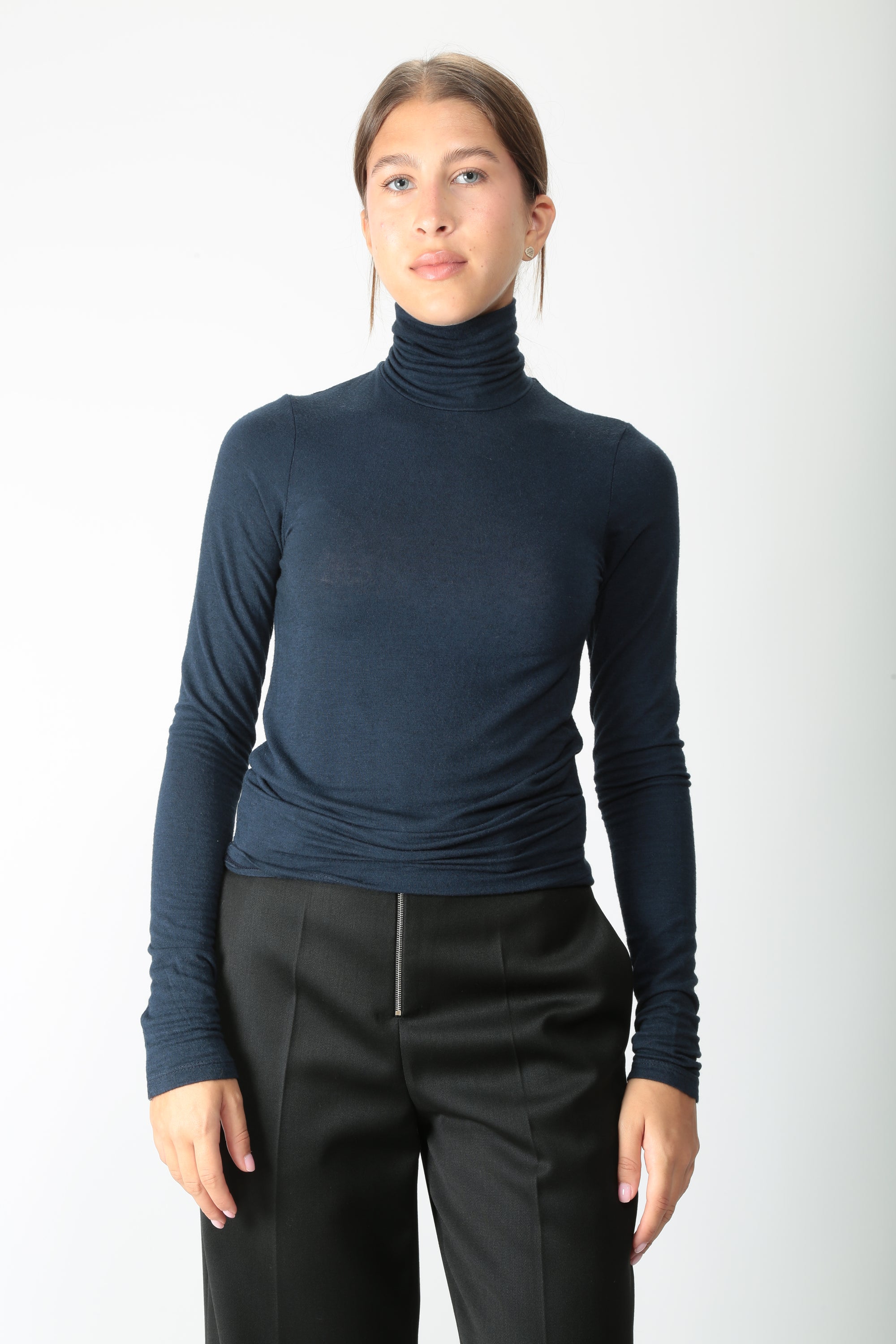 https://admin.shopify.com/store/gulieshop/products/16437225259357