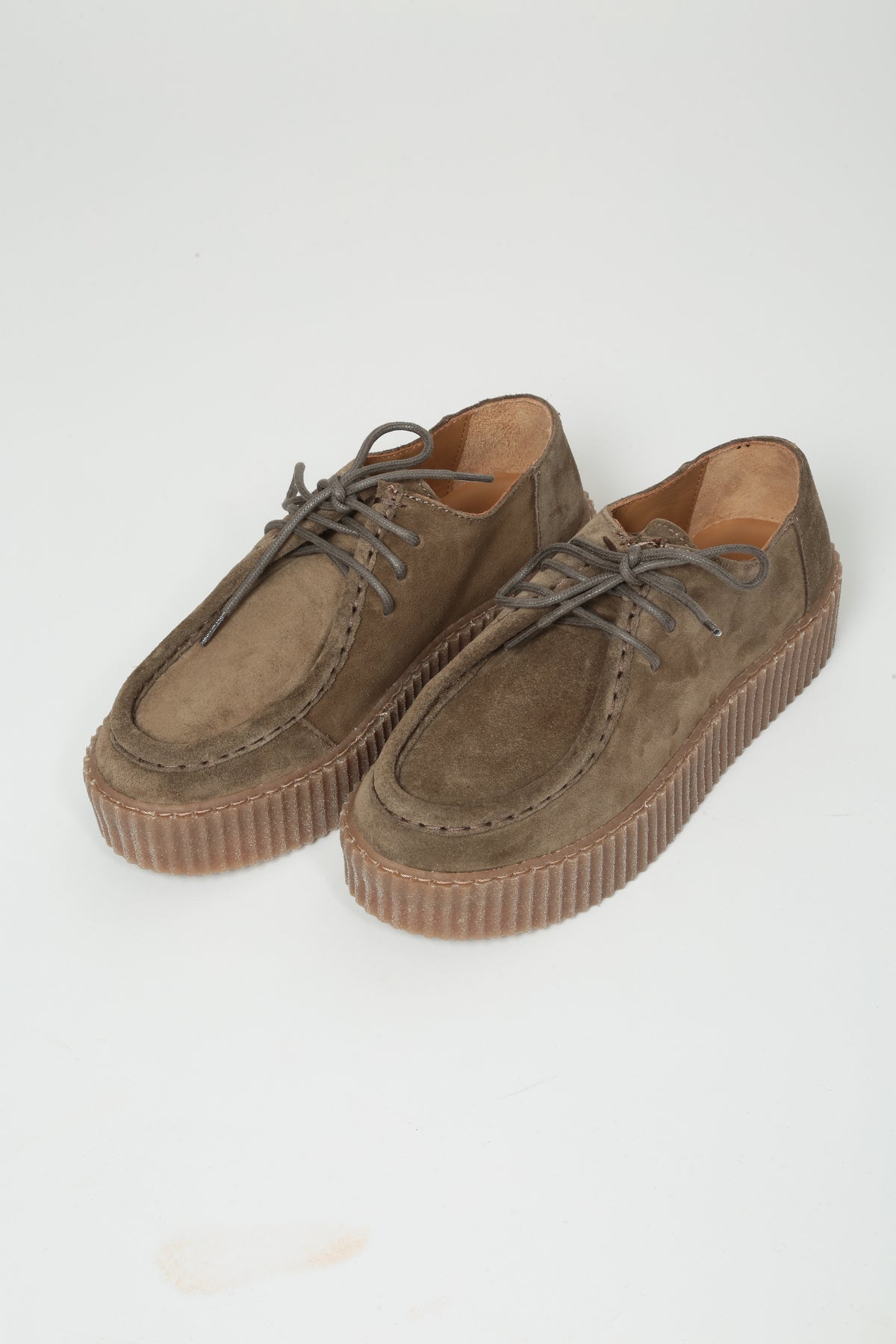 https://admin.shopify.com/store/gulieshop/products/16478647746909#:~:text=https%3A//www.gulieshop.it%20%E2%80%BA%20products%20%E2%80%BA%20maxmara%2Dweekend%2Dscarpa%2Dpolacchino%2Dkapok