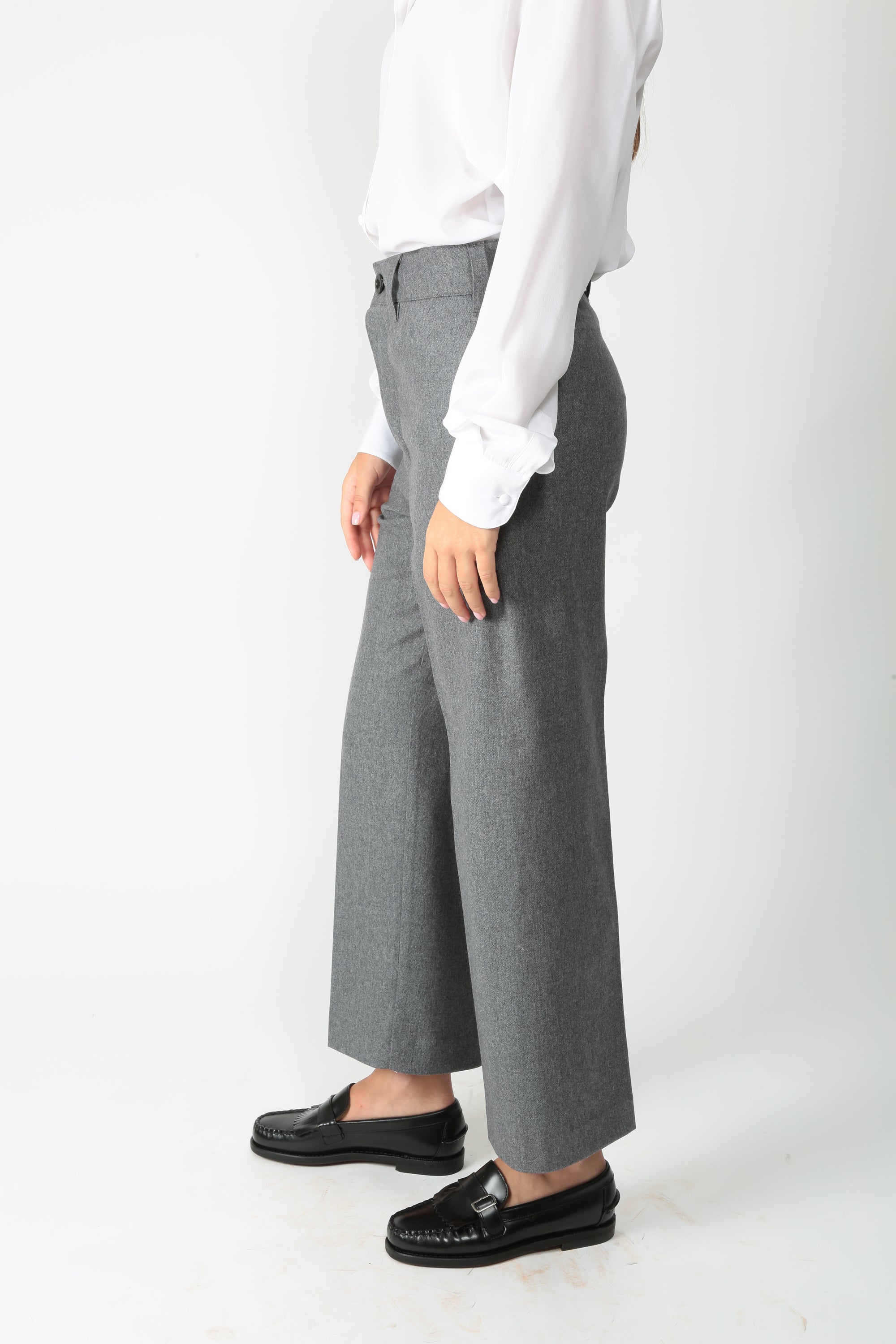 https://admin.shopify.com/store/gulieshop/products/16478638375261