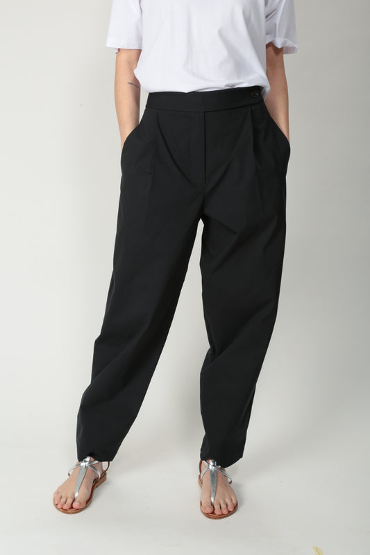 https://admin.shopify.com/store/gulieshop/products/15154415796573#:~:text=https%3A//www.gulieshop.it%20%E2%80%BA%20products%20%E2%80%BA%20l%2Dconti%2Dpantalone%2Dtecnico%2Df4sk36