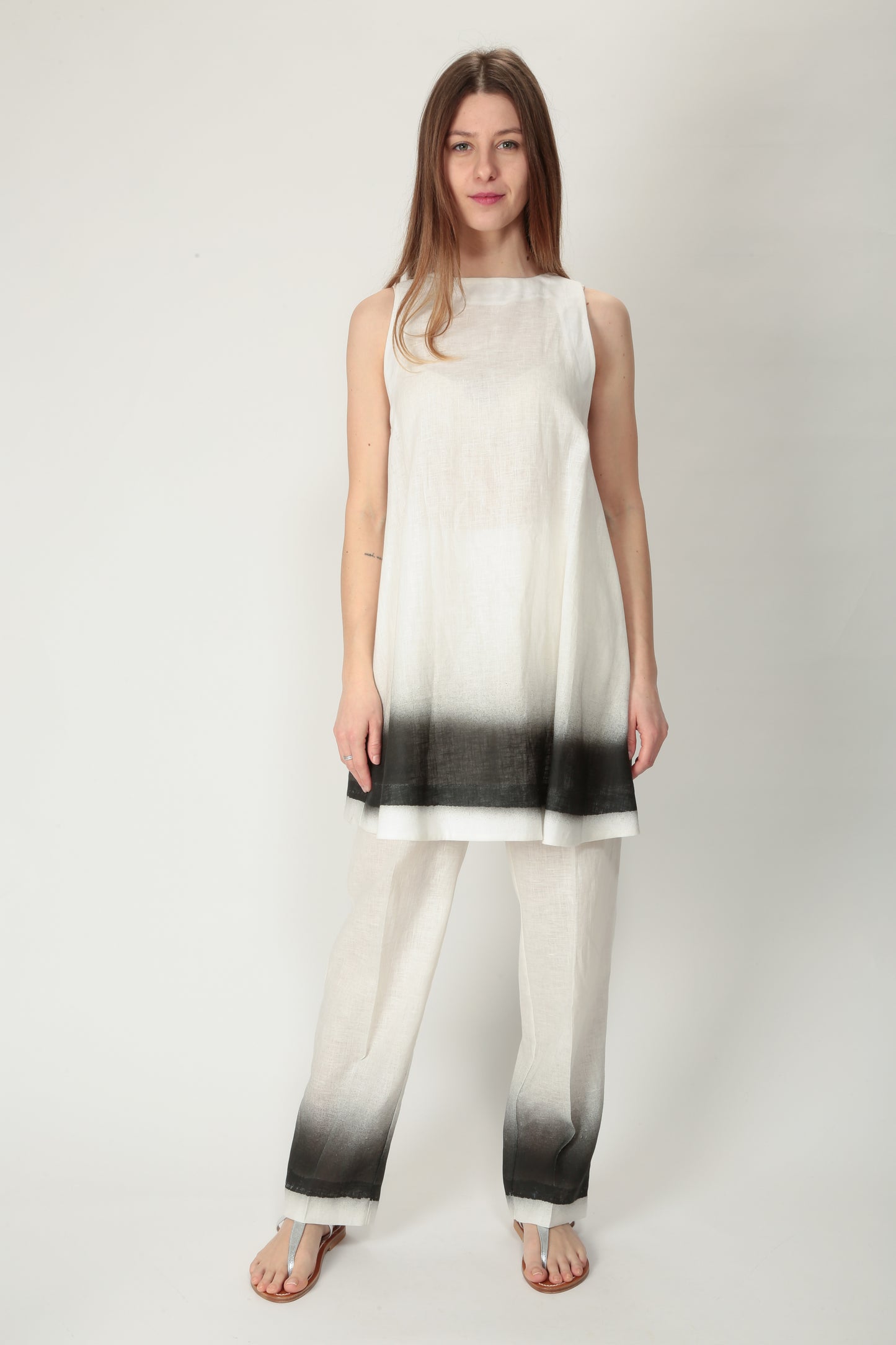 https://admin.shopify.com/store/gulieshop/products/15154415763805#:~:text=https%3A//www.gulieshop.it%20%E2%80%BA%20products%20%E2%80%BA%20l%2Dconti%2Dmini%2Dabito%2Din%2Dlino%2Dl4sl10