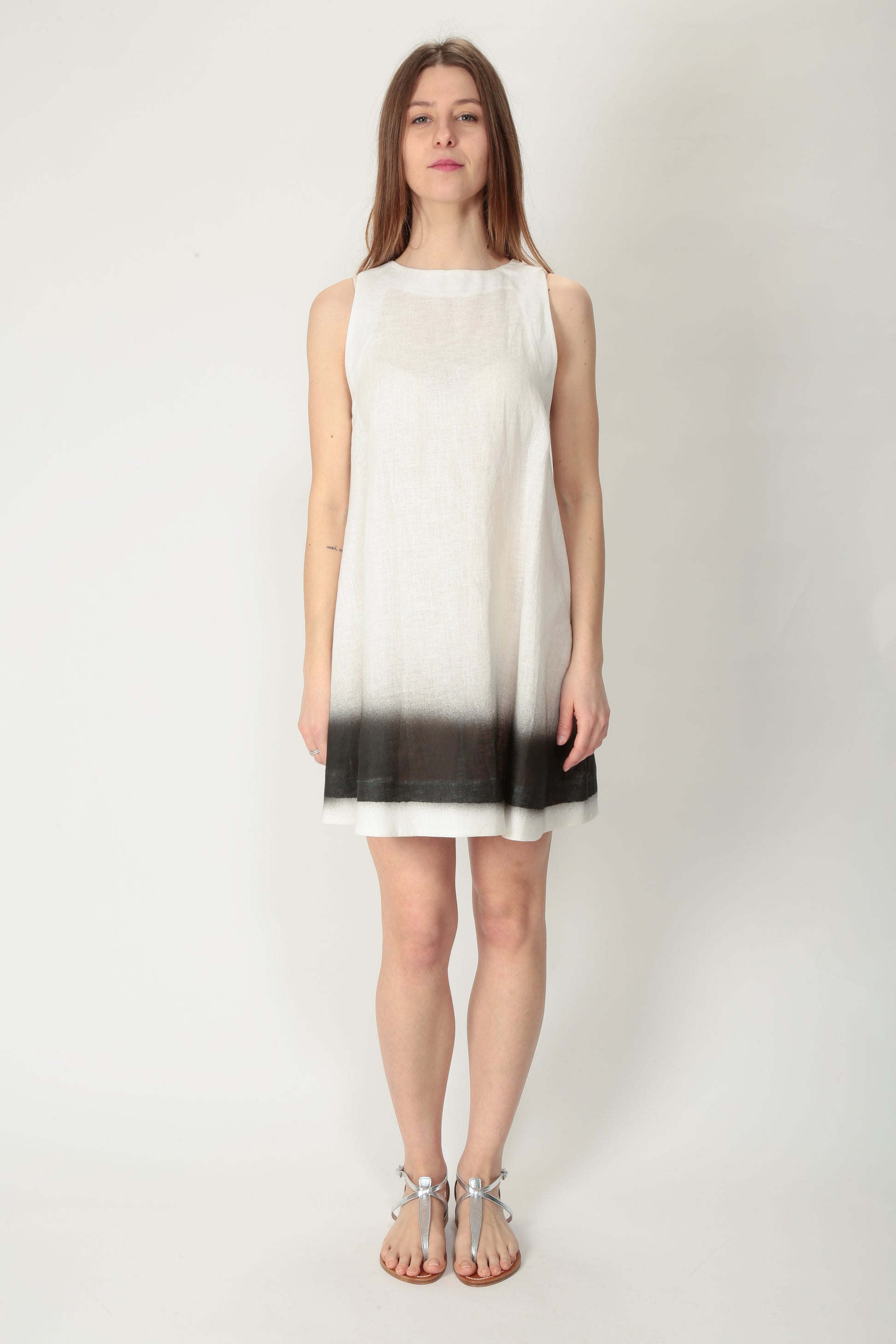 https://admin.shopify.com/store/gulieshop/products/15154415763805#:~:text=https%3A//www.gulieshop.it%20%E2%80%BA%20products%20%E2%80%BA%20l%2Dconti%2Dmini%2Dabito%2Din%2Dlino%2Dl4sl10