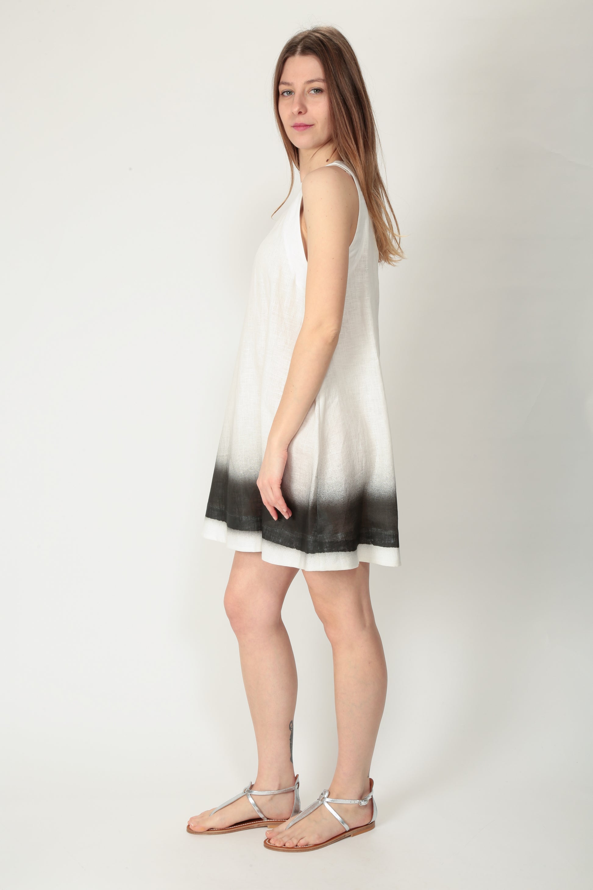 https://admin.shopify.com/store/gulieshop/products/15154415763805#:~:text=https%3A//www.gulieshop.it%20%E2%80%BA%20products%20%E2%80%BA%20l%2Dconti%2Dmini%2Dabito%2Din%2Dlino%2Dl4sl10