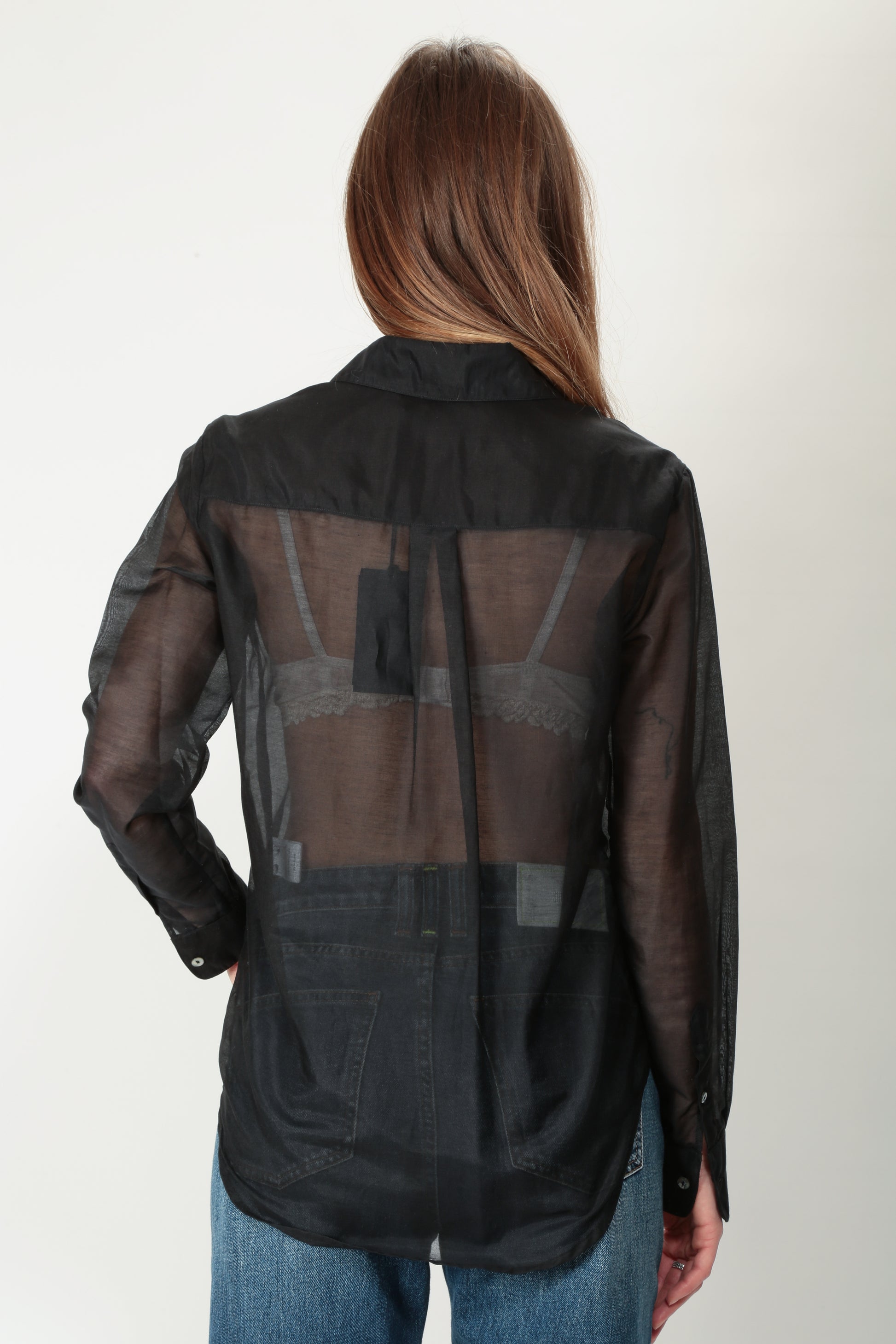 https://admin.shopify.com/store/gulieshop/products/15239507476829#:~:text=https%3A//www.gulieshop.it%20%E2%80%BA%20products%20%E2%80%BA%20camicetta%2Dsnob%2Dcamicia%2Din%2Dorganza%2Ddi%2Dseta%2D41210%2D779