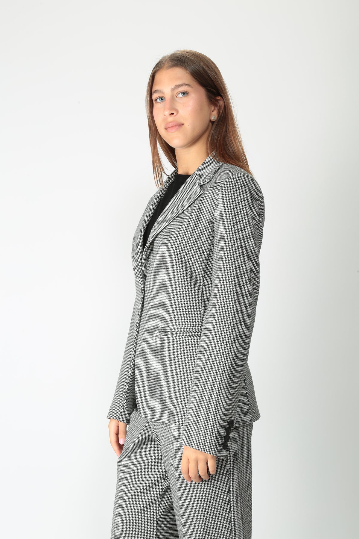https://admin.shopify.com/store/gulieshop/products/16535095640413
